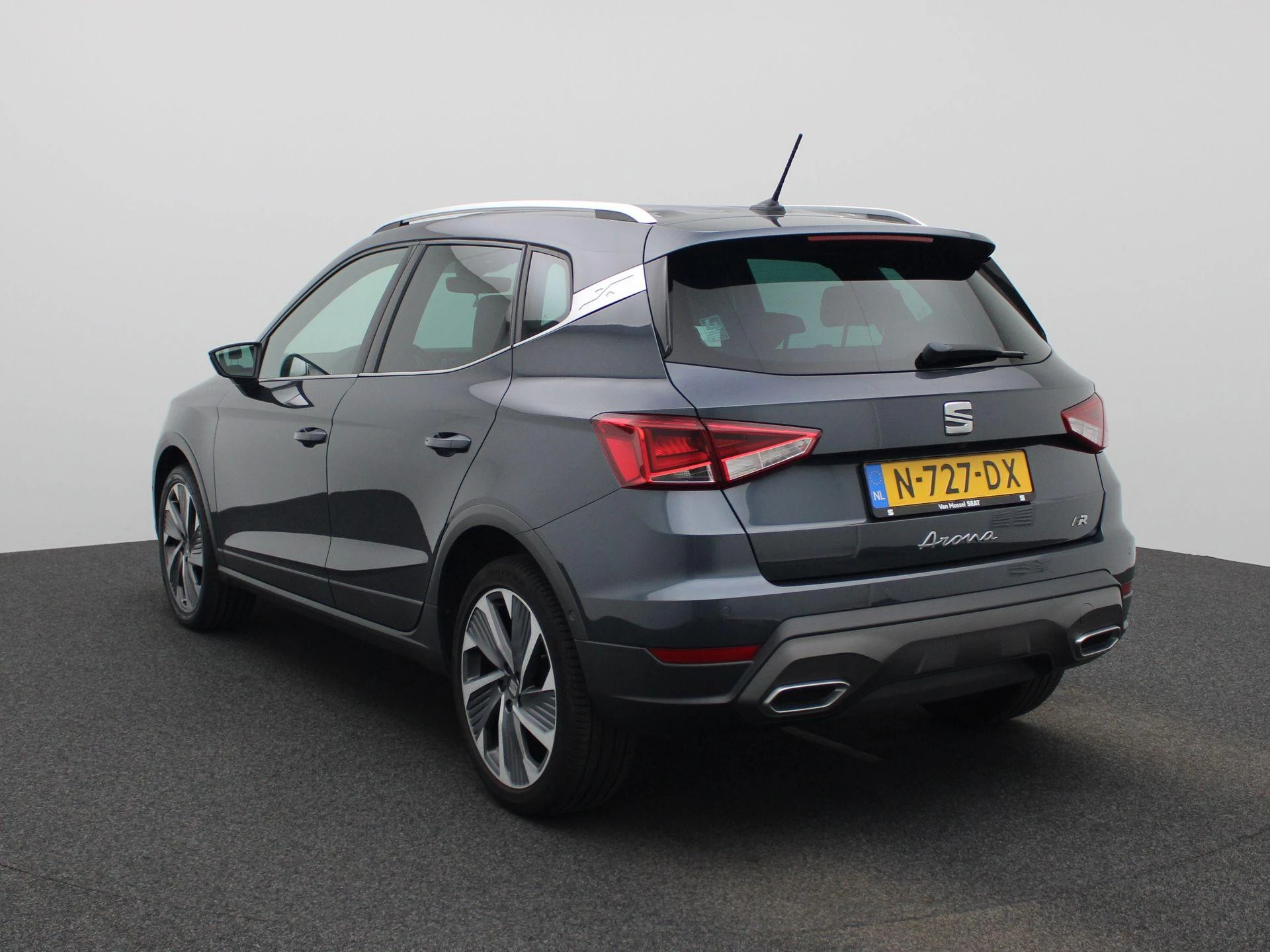 SEAT Arona met kenteken N-727-DX – autofoto 3