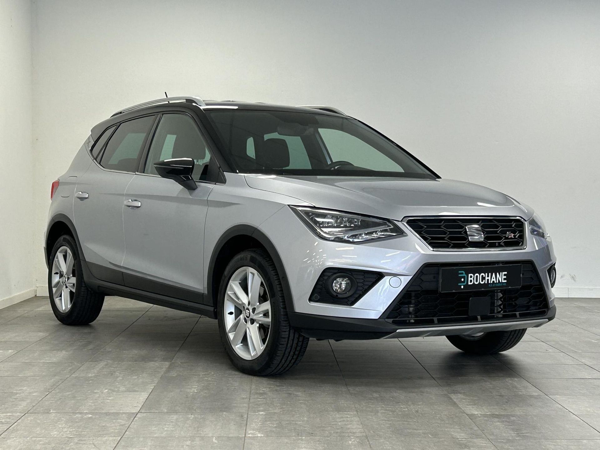 SEAT Arona met kenteken ZT-355-V – autofoto 5