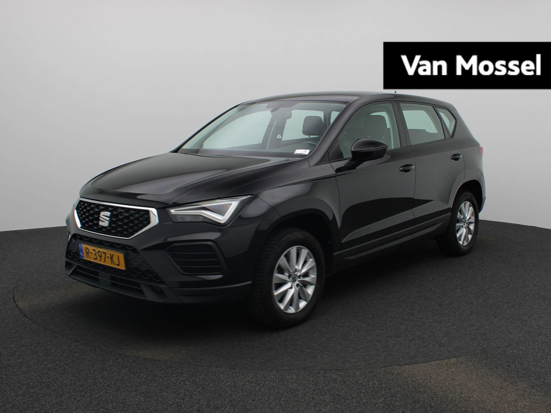 SEAT Ateca met kenteken R-397-KJ – autofoto 2
