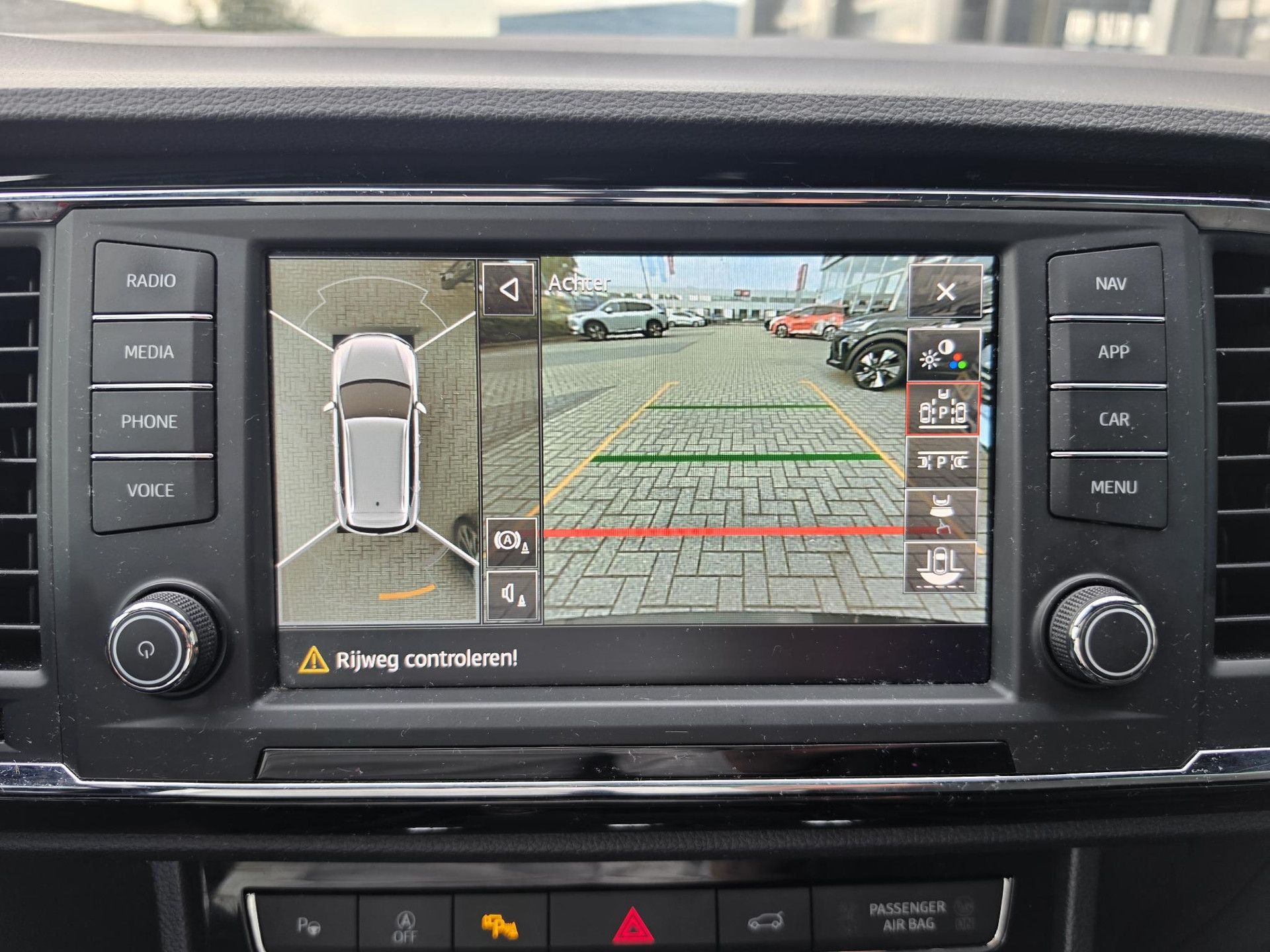 SEAT Ateca met kenteken TT-514-T – autofoto 2