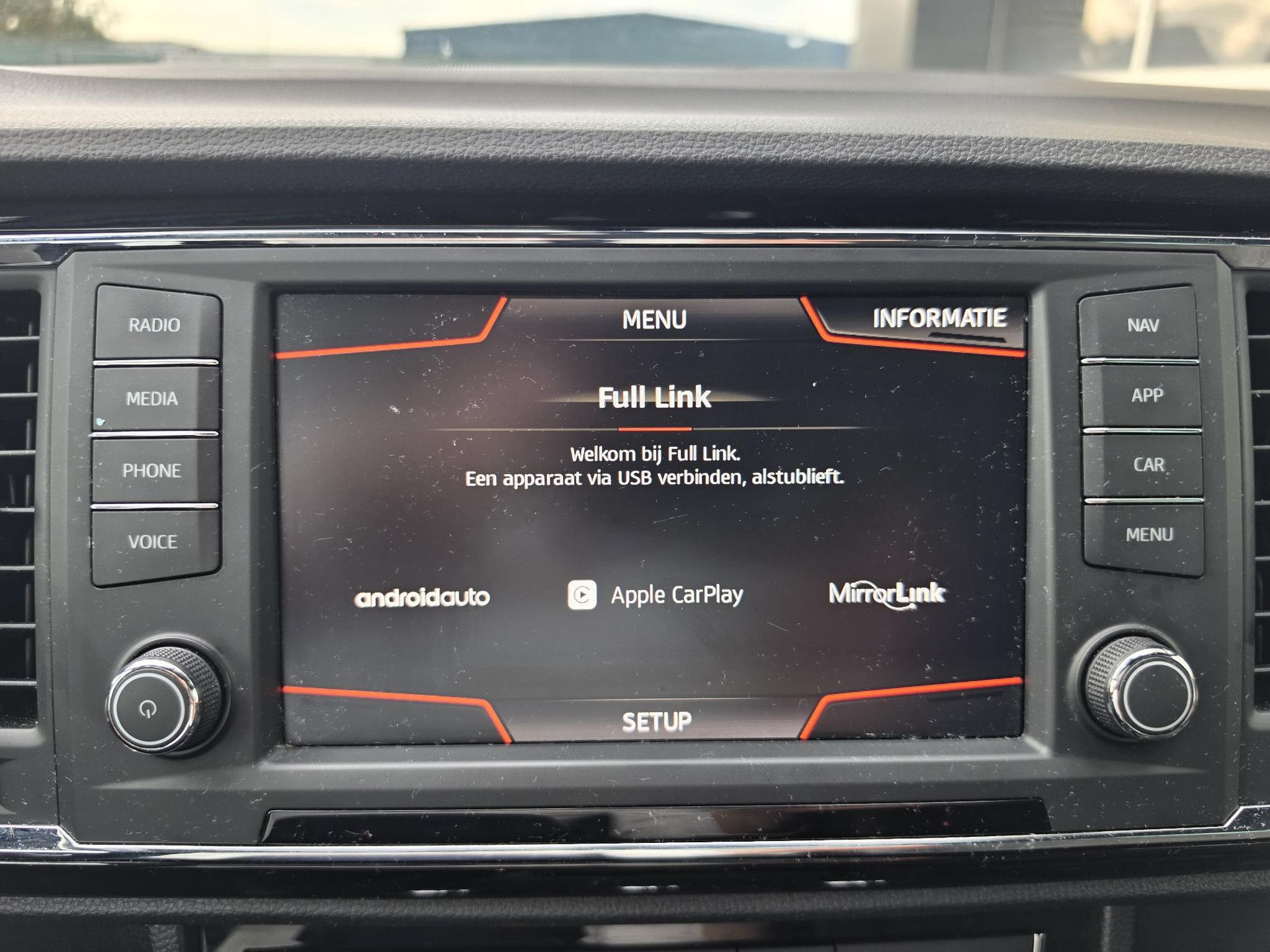 SEAT Ateca met kenteken TT-514-T – autofoto 4