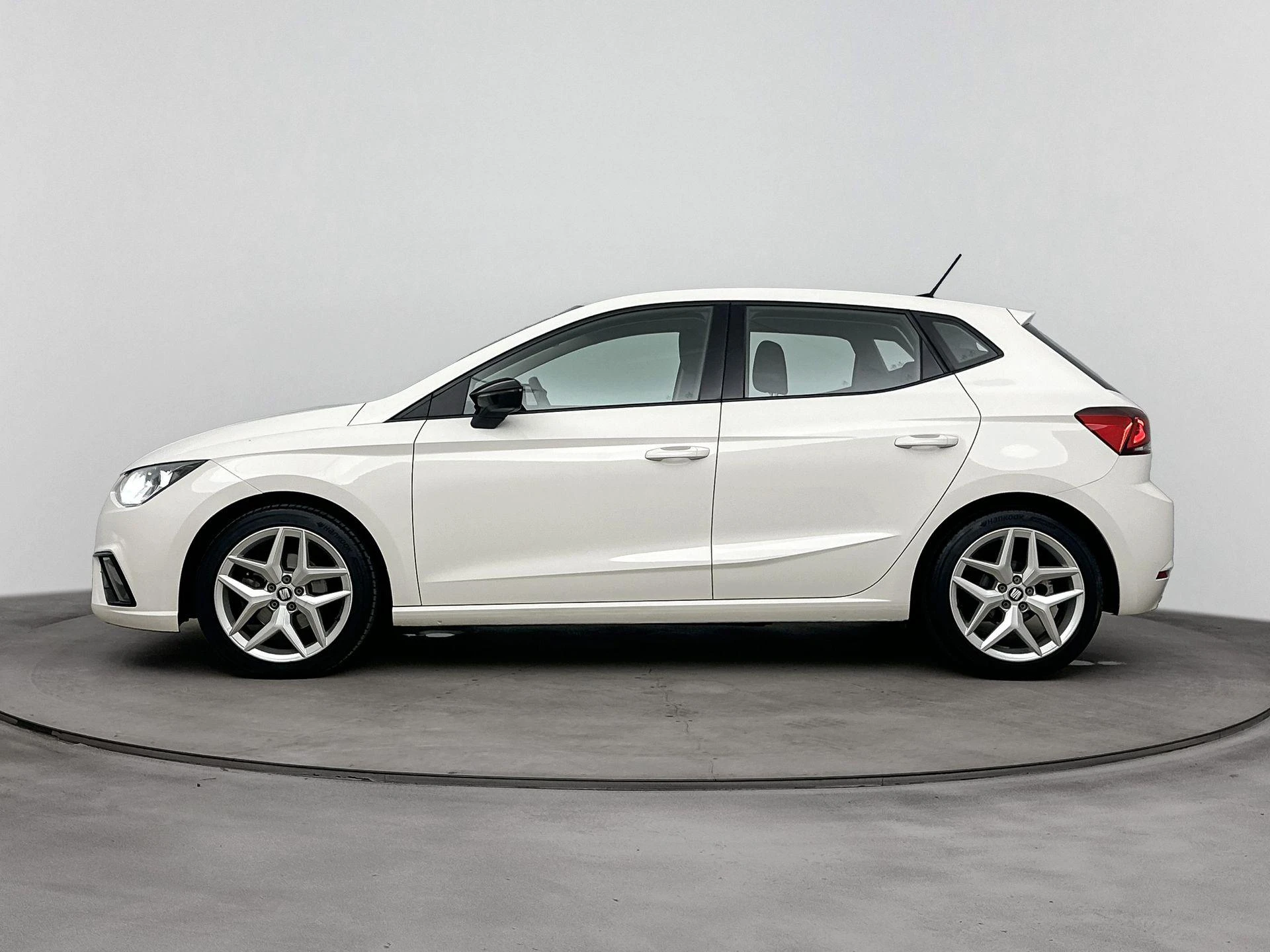 SEAT Ibiza met kenteken 47100 – autofoto 4