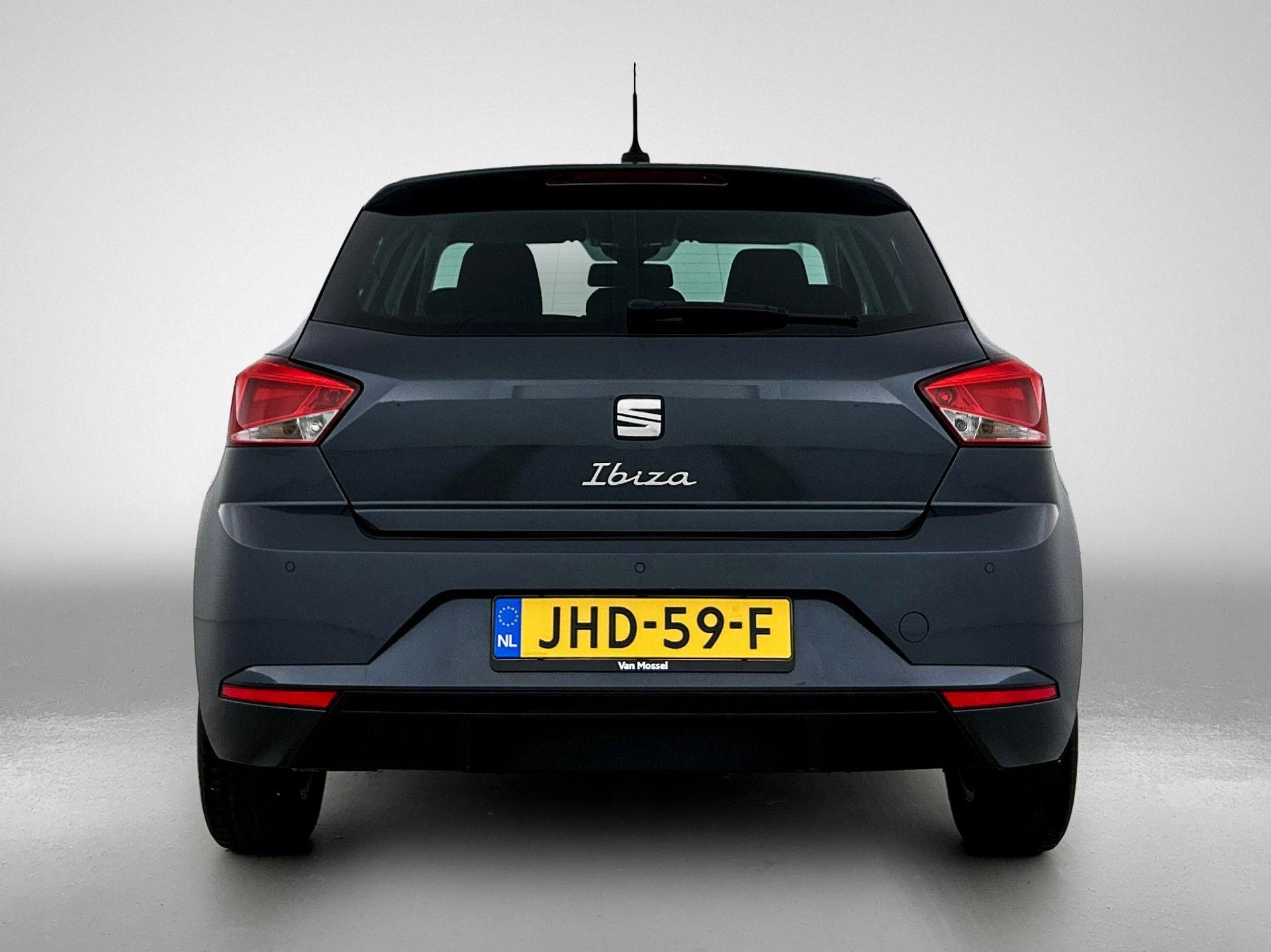 SEAT Ibiza met kenteken JHD-59-F – autofoto 5