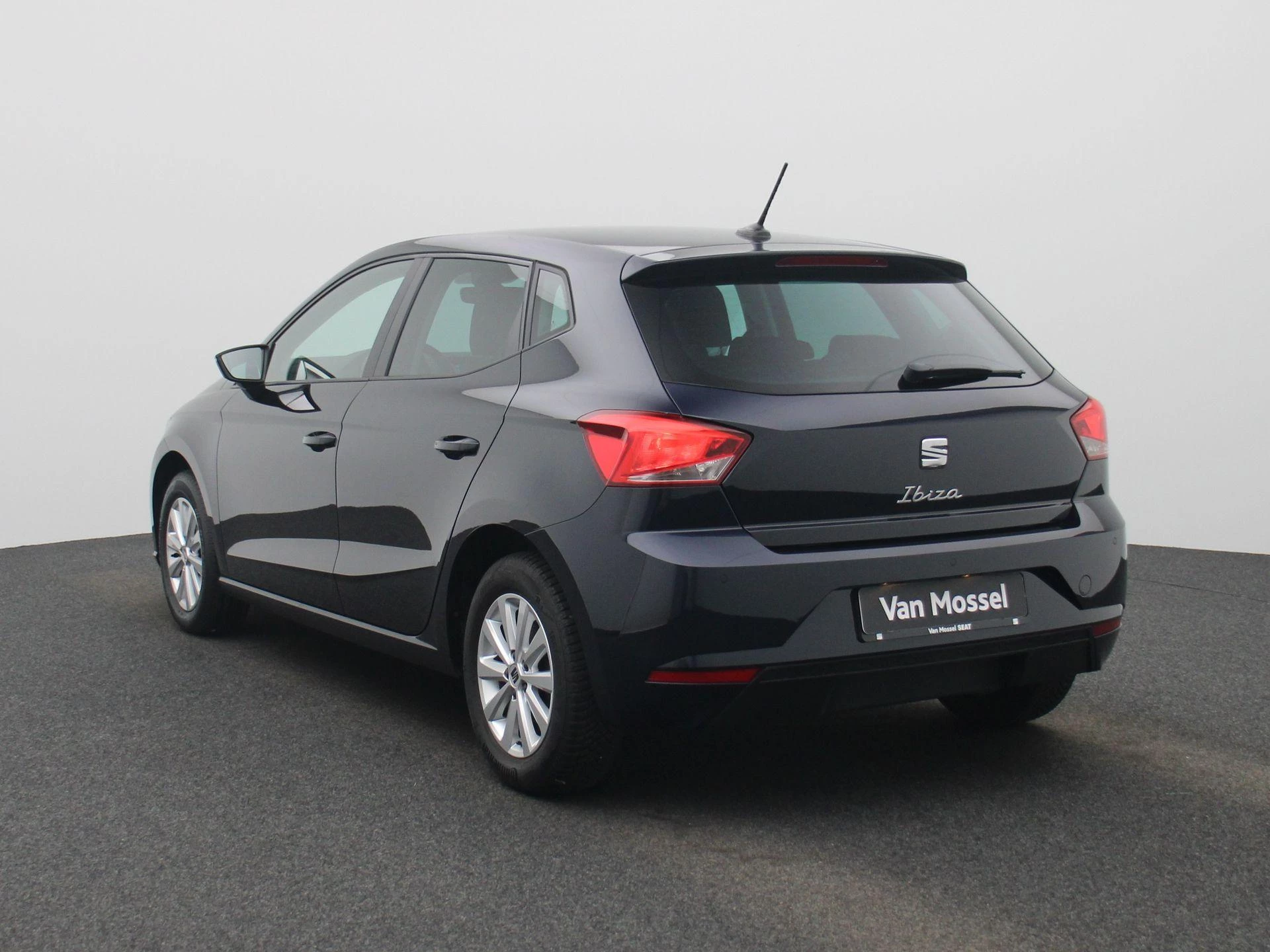 SEAT Ibiza met kenteken KNZ-36-S – autofoto 3