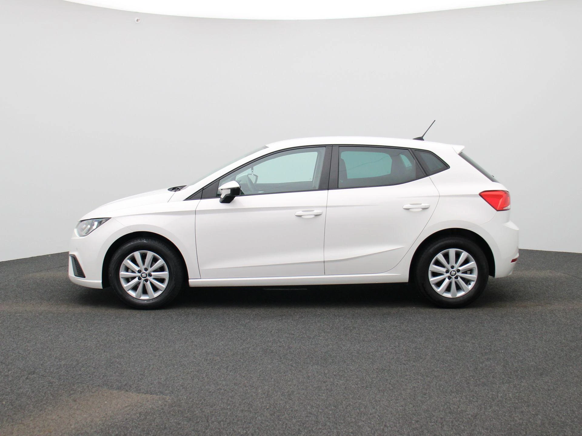 SEAT Ibiza met kenteken L-578-PS – autofoto 5