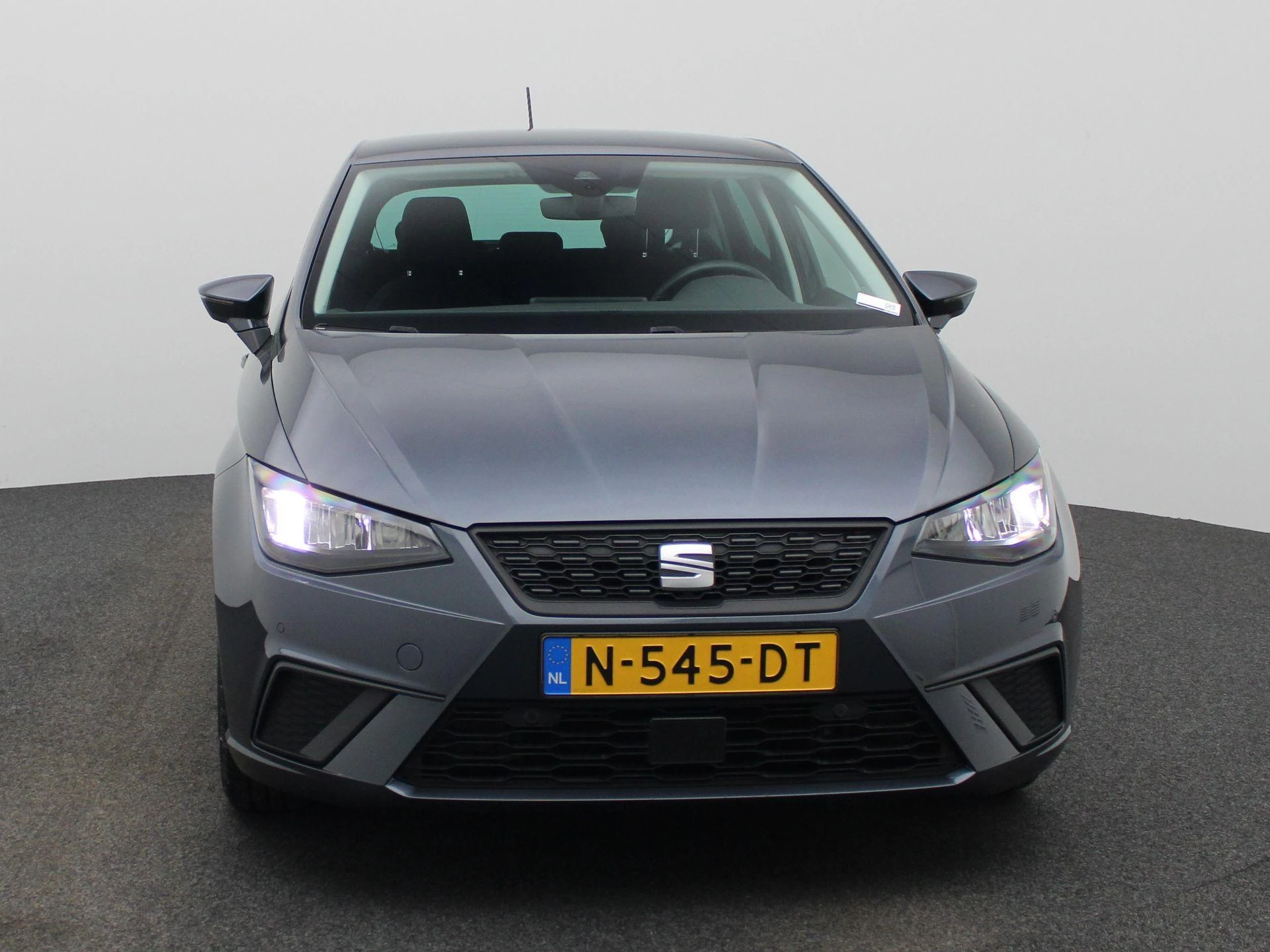 SEAT Ibiza met kenteken N-545-DT – autofoto 4