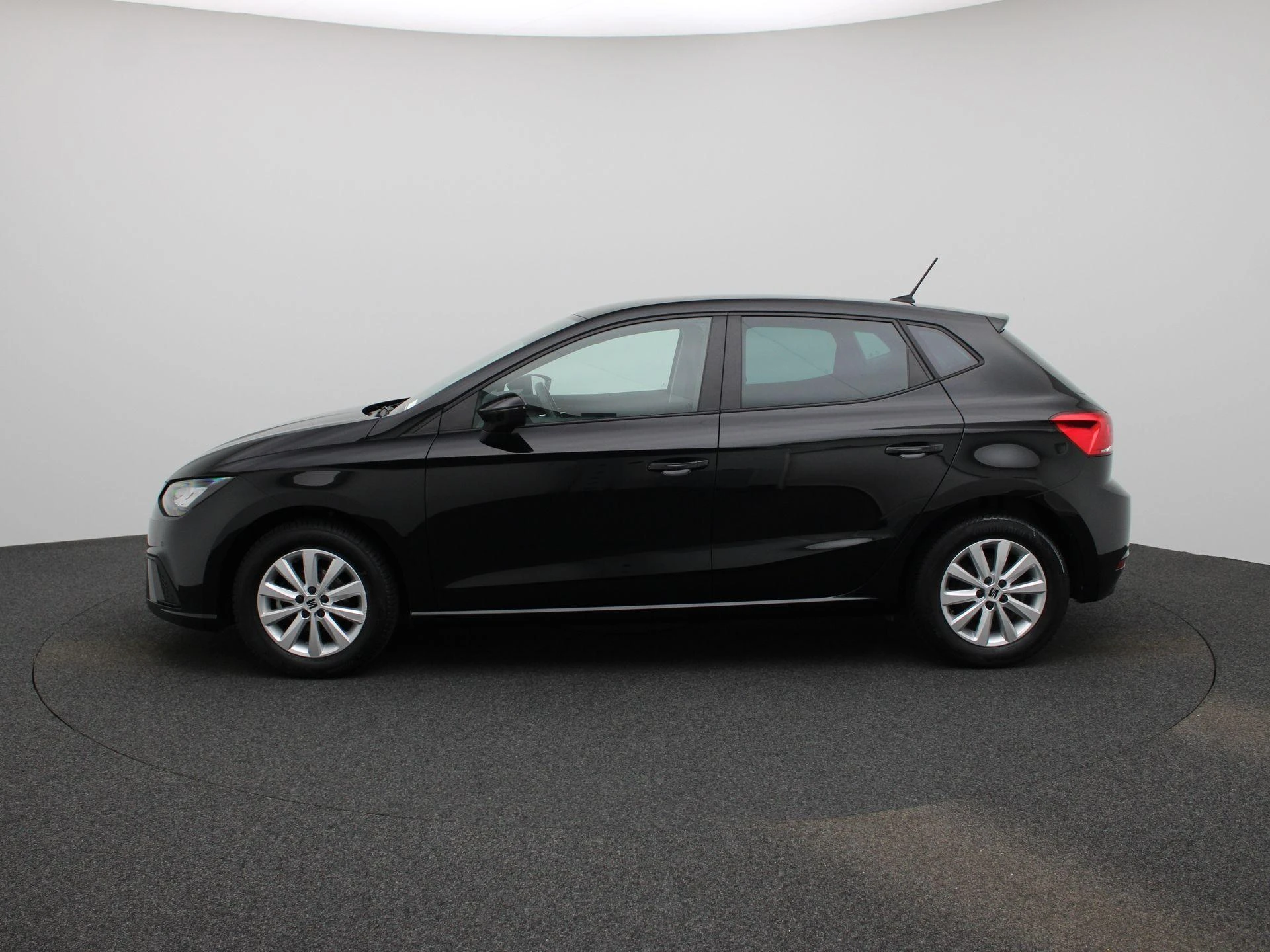 SEAT Ibiza met kenteken S-142-PZ – autofoto 5