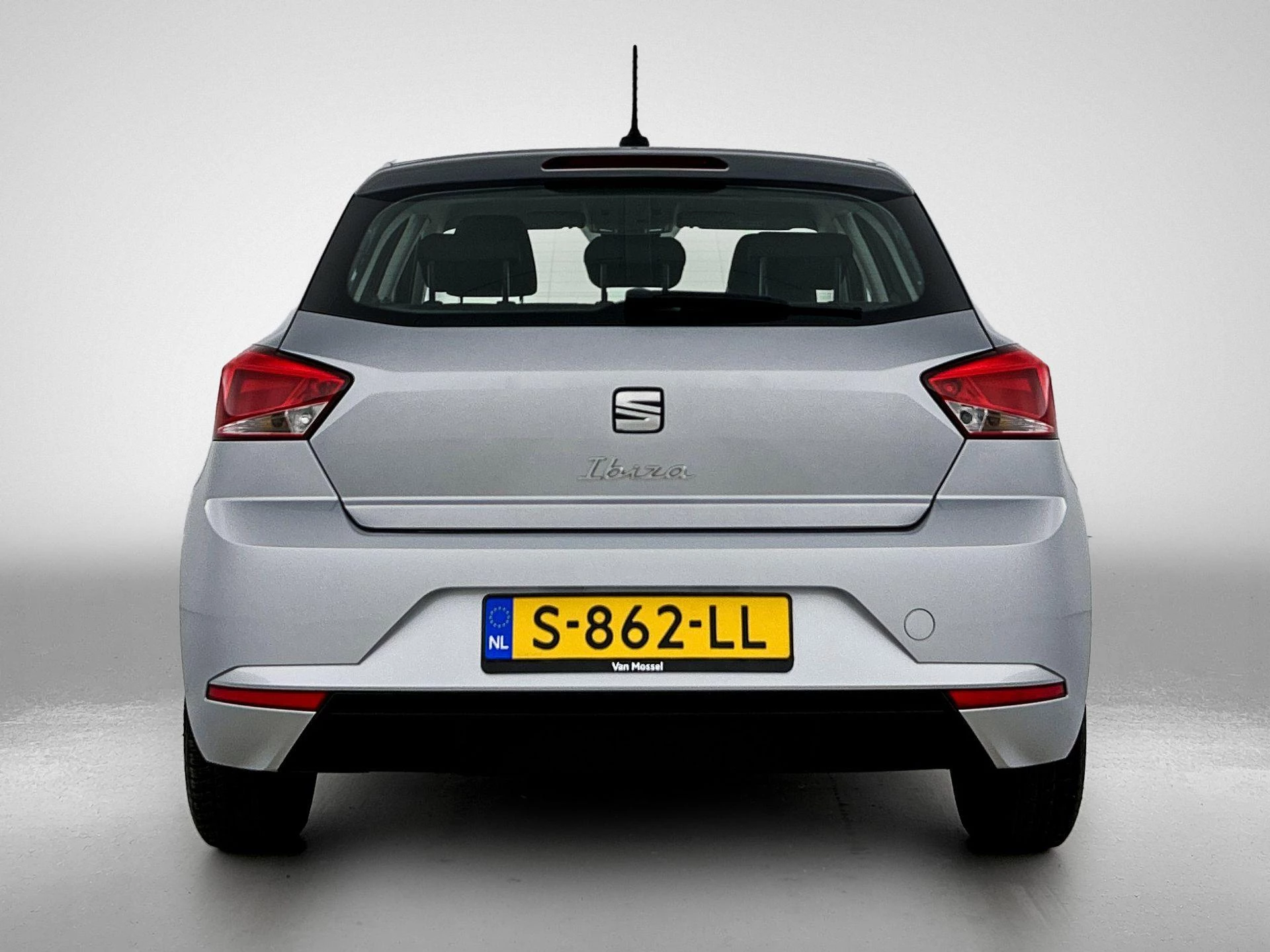 SEAT Ibiza met kenteken S-862-LL – autofoto 5