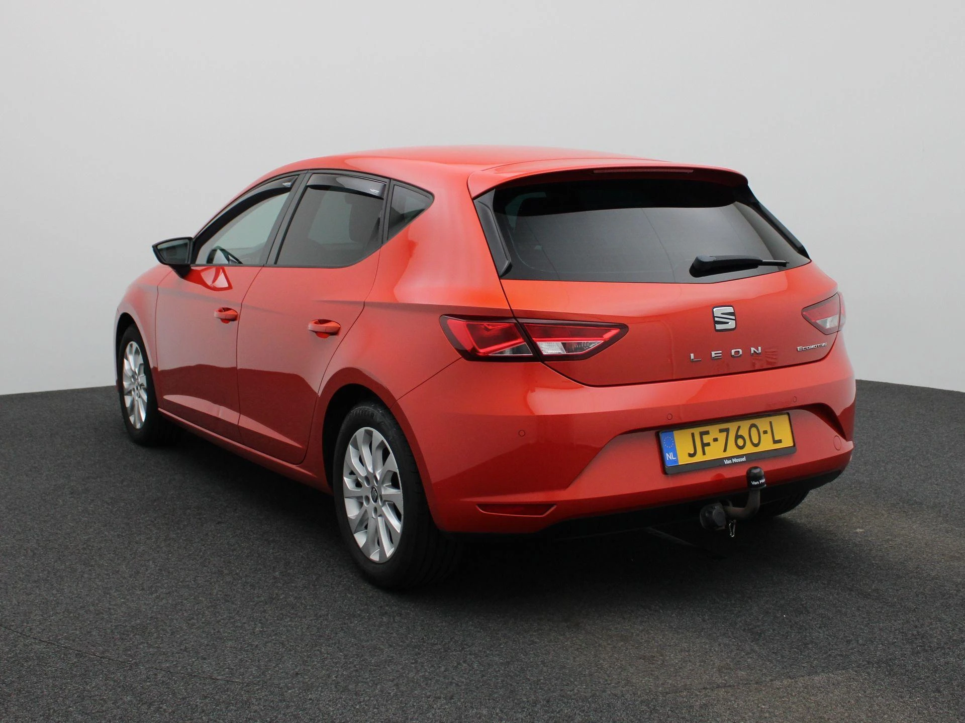 SEAT Leon met kenteken 44100 – autofoto 3