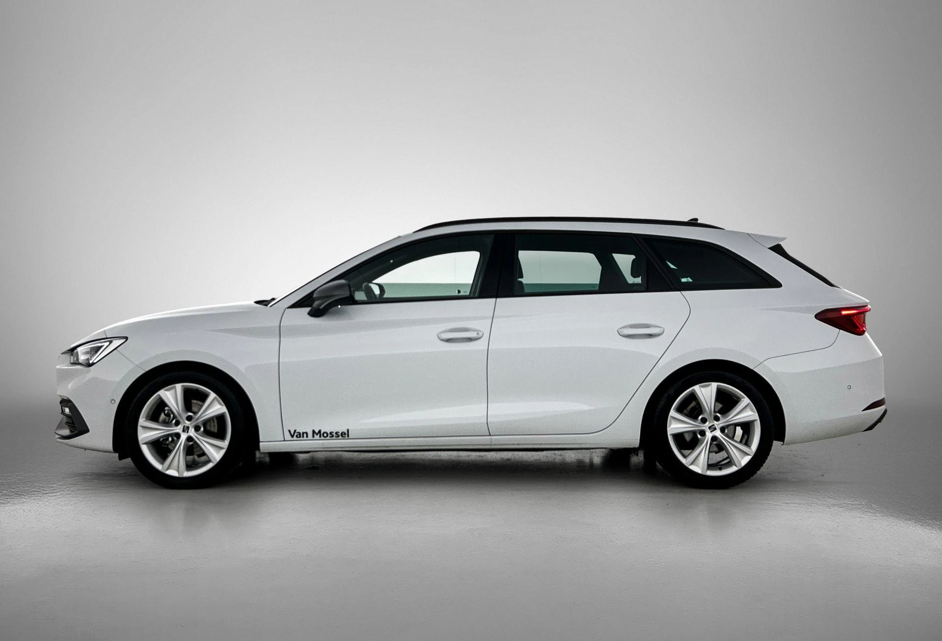 SEAT Leon met kenteken GDF-63-L – autofoto 4