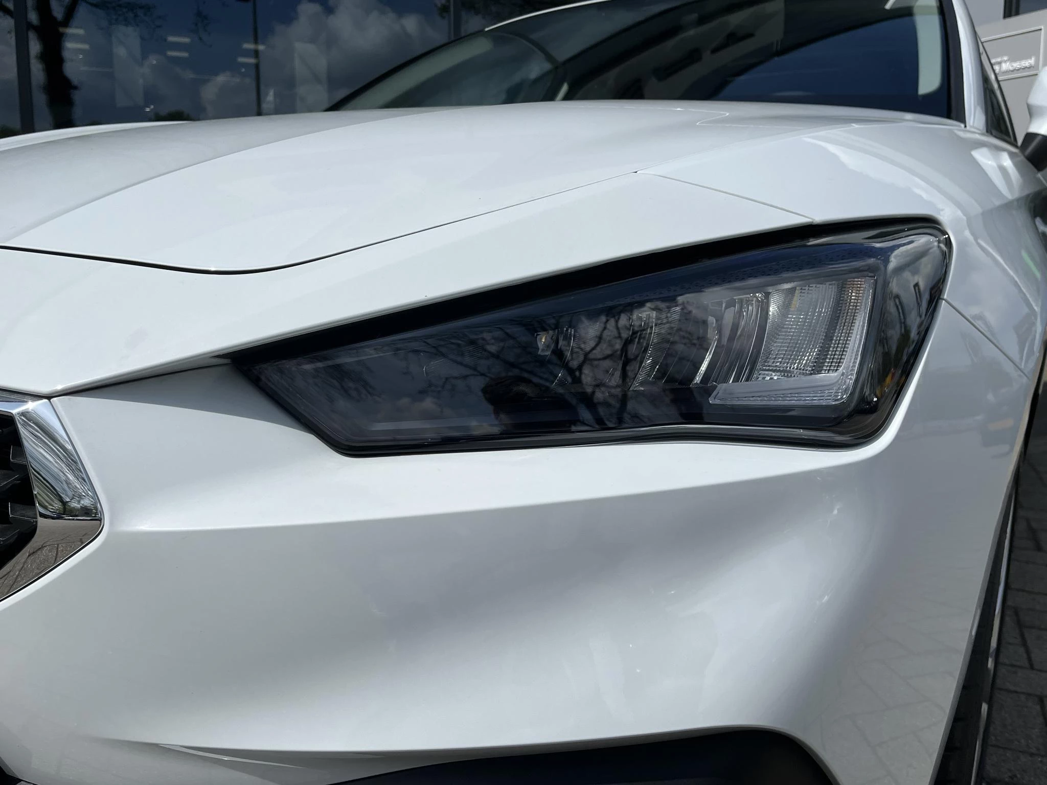 SEAT Leon met kenteken HZK-77-G – autofoto 4