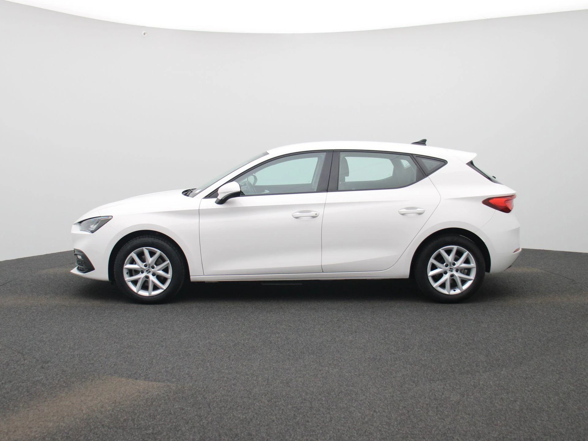 SEAT Leon met kenteken L-158-XF – autofoto 5