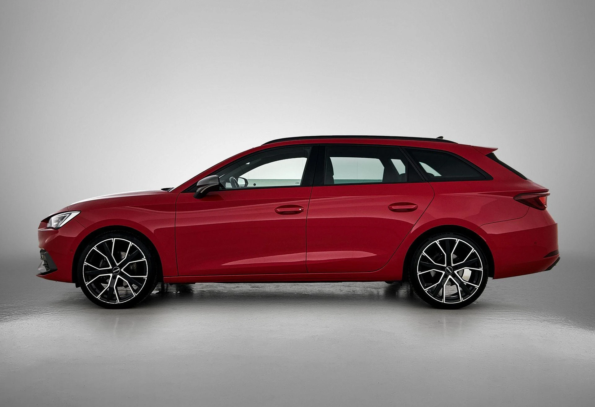SEAT Leon met kenteken P-308-BR – autofoto 4