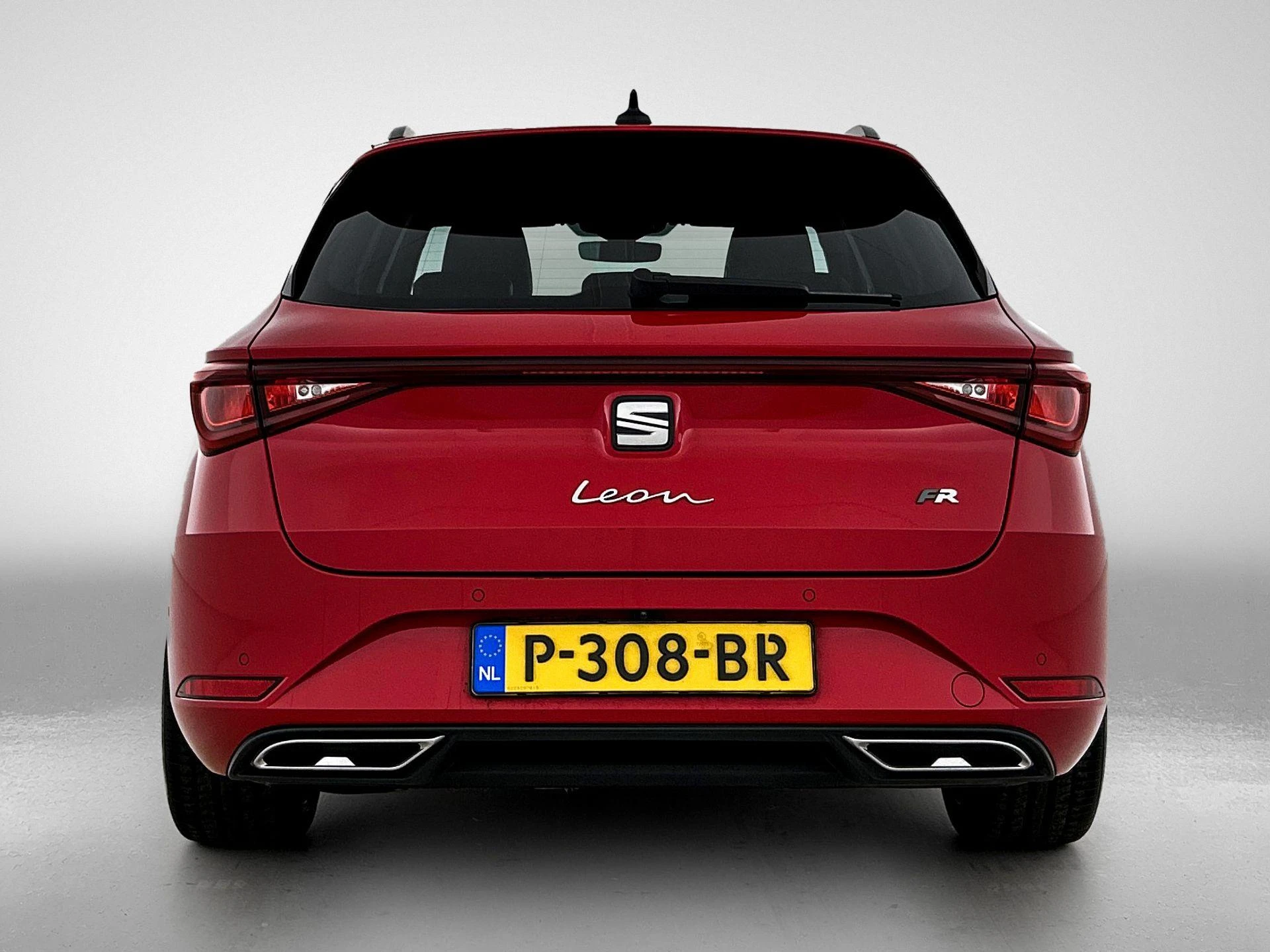 SEAT Leon met kenteken P-308-BR – autofoto 5