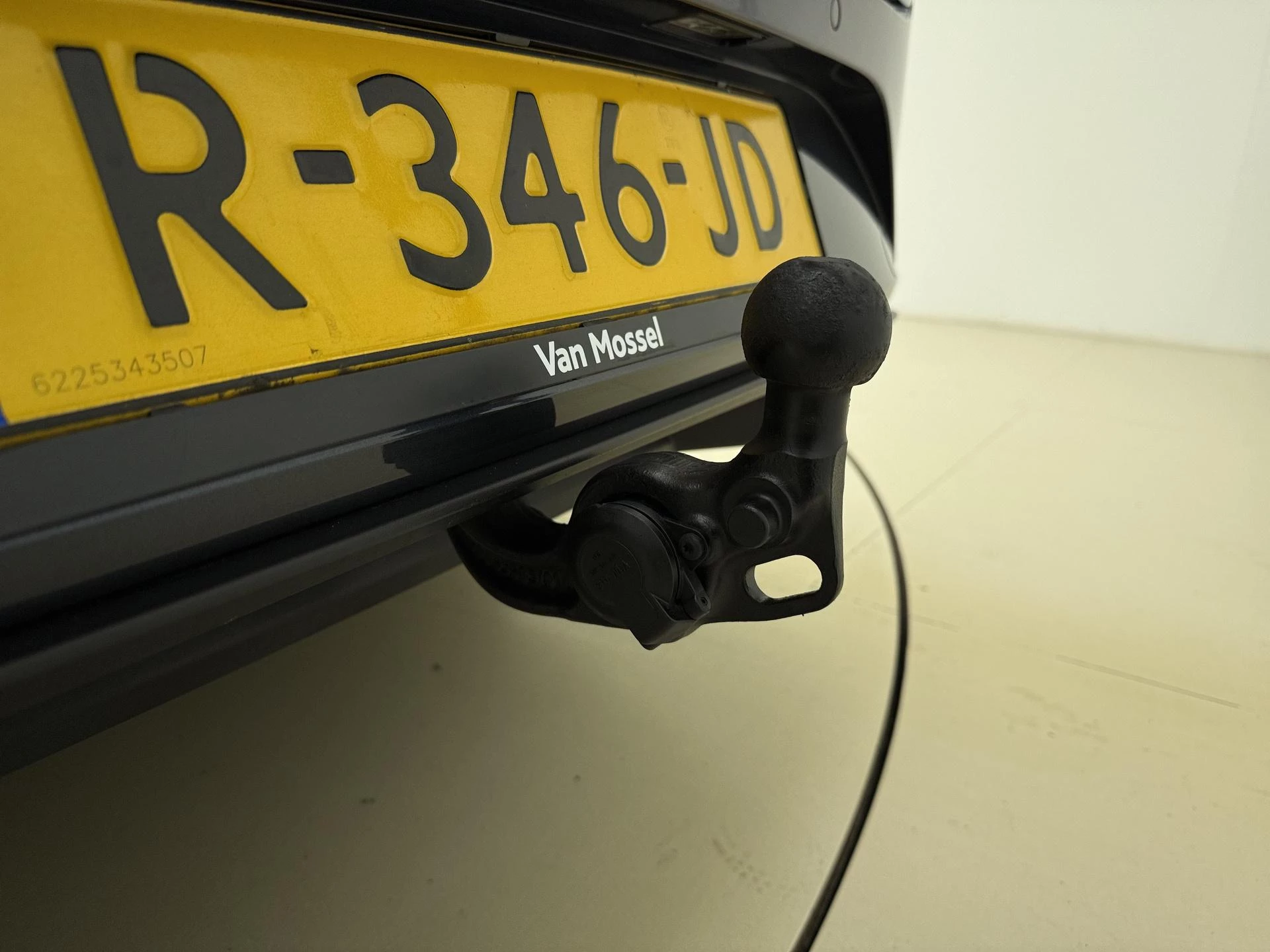SEAT Leon met kenteken R-346-JD – autofoto 4