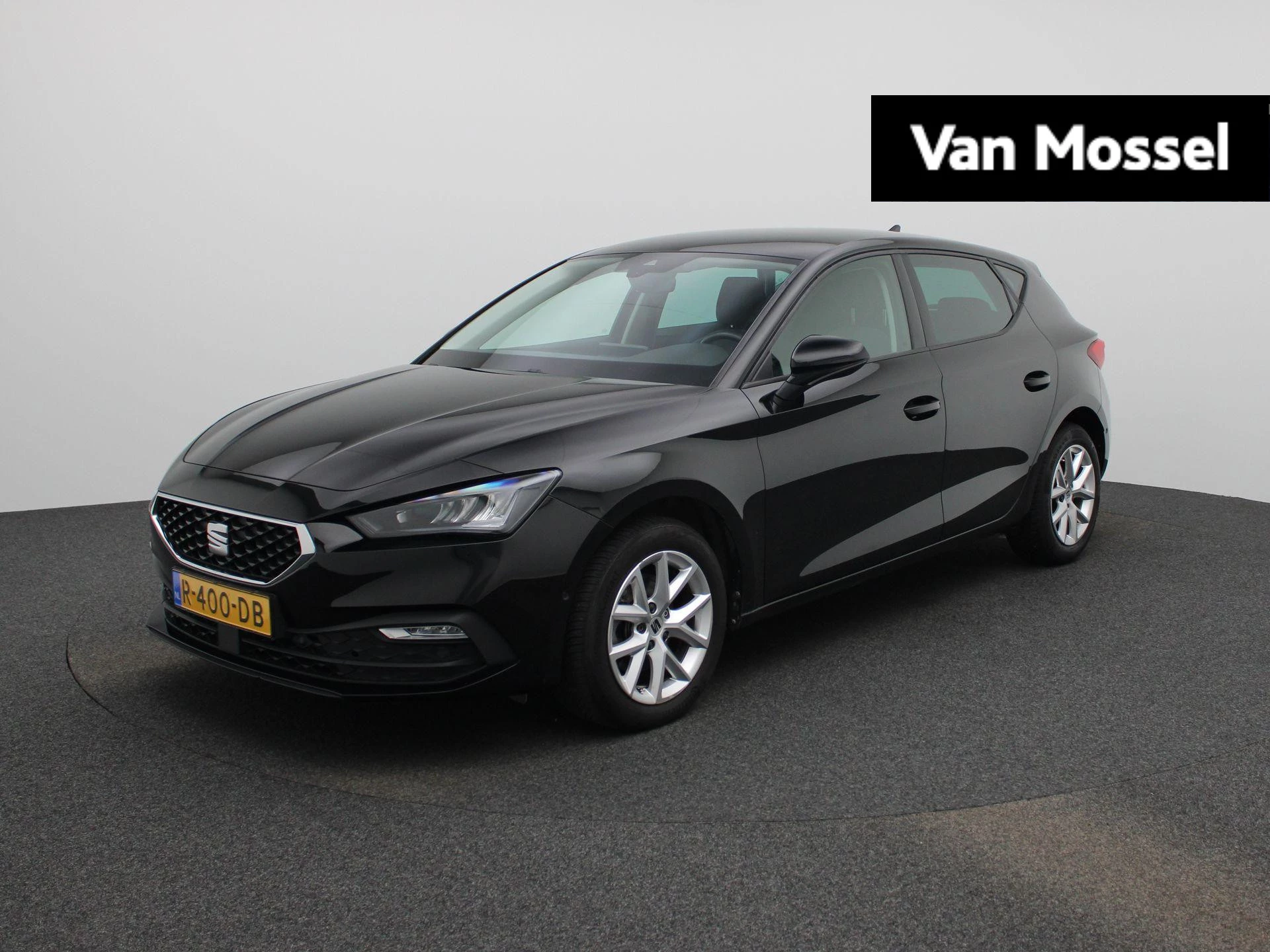 SEAT Leon met kenteken R-400-DB – autofoto 2