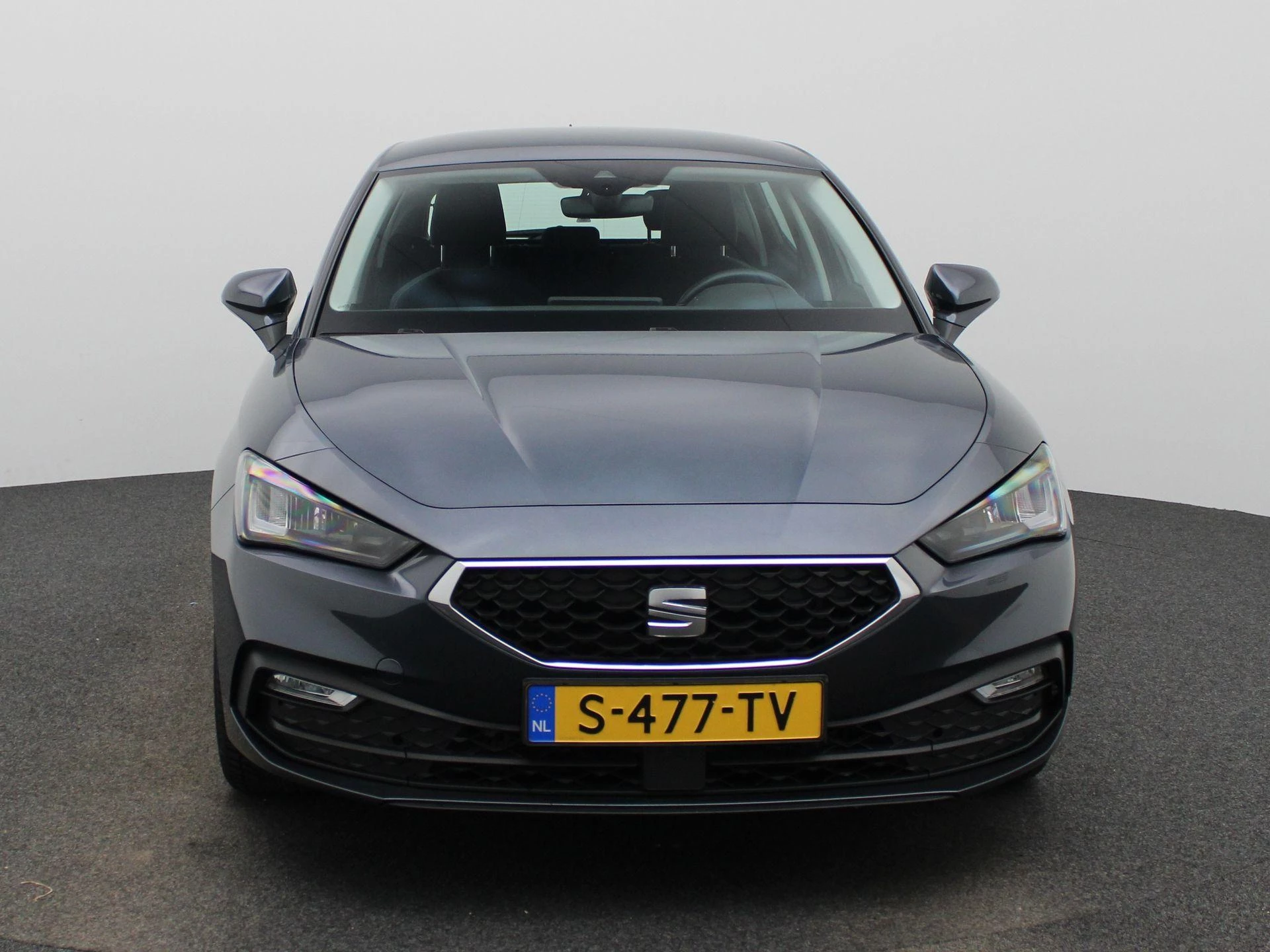 SEAT Leon met kenteken S-477-TV – autofoto 4
