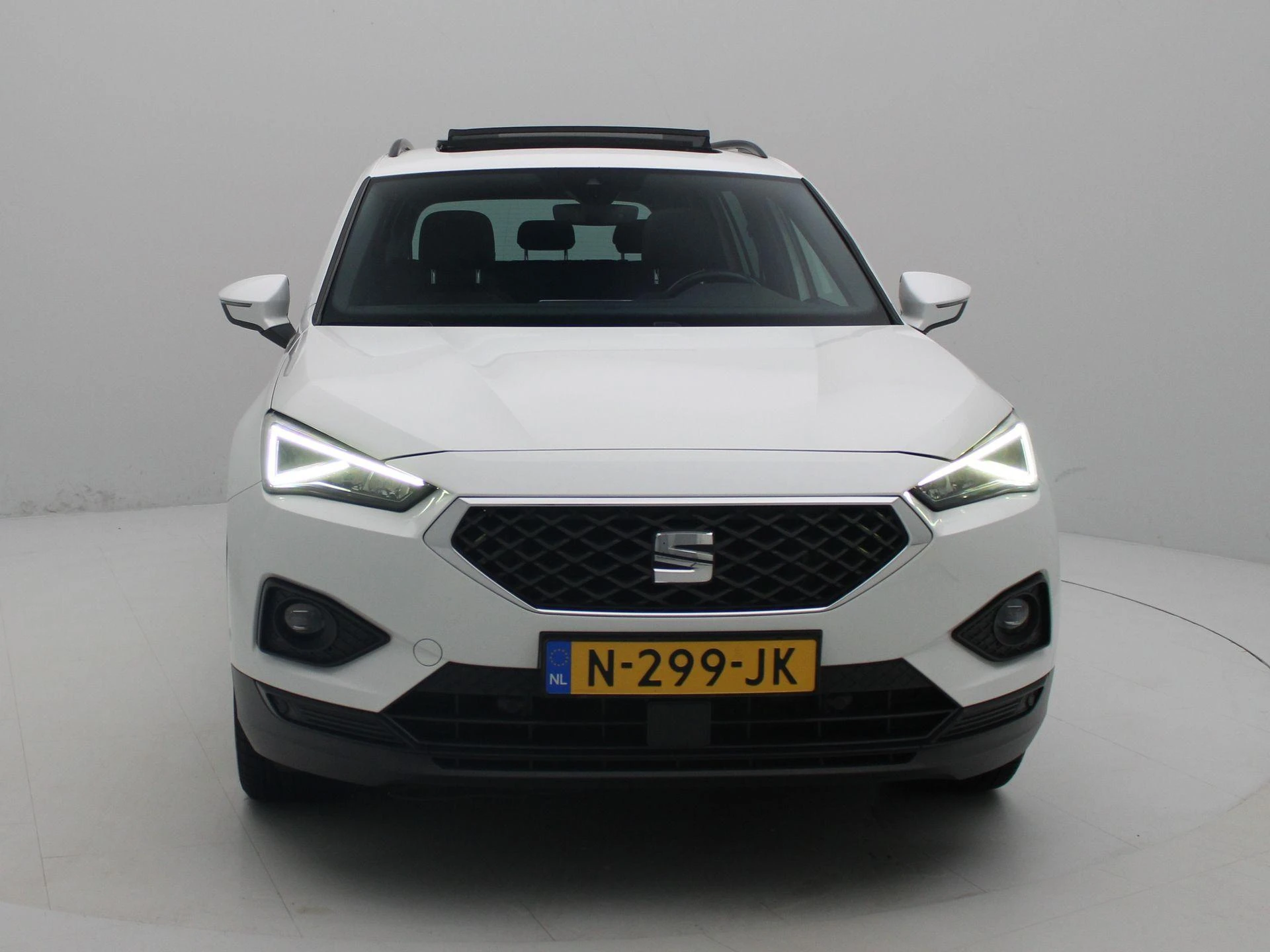 SEAT Tarraco met kenteken 72100 – autofoto 5