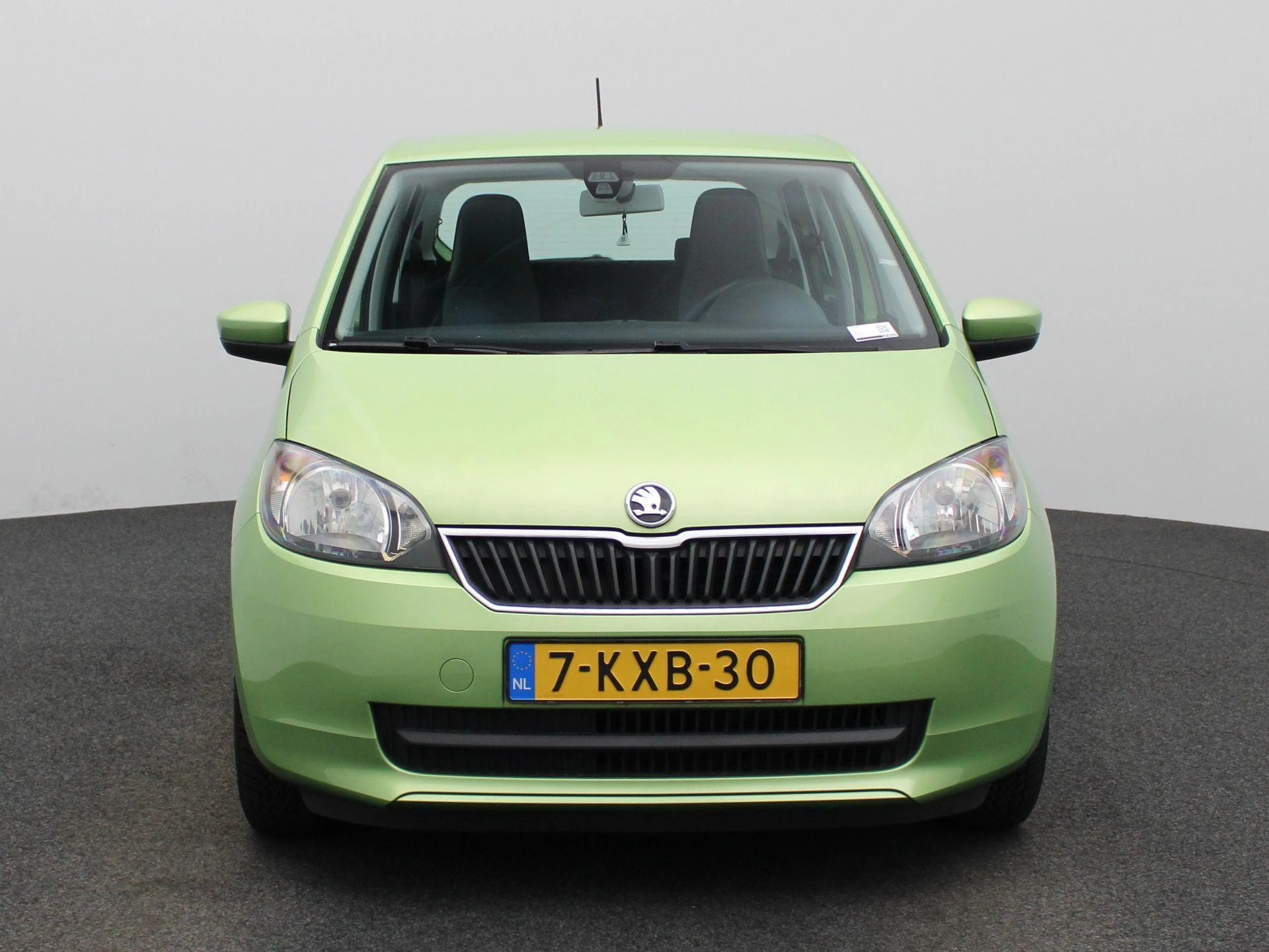 Skoda Citigo met kenteken 50100 – autofoto 4