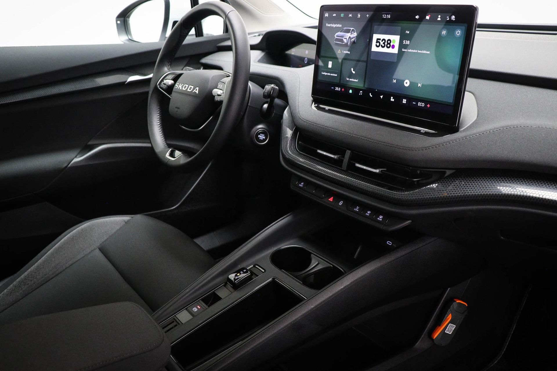 Skoda Elroq met kenteken HRX-48-Z – autofoto 3