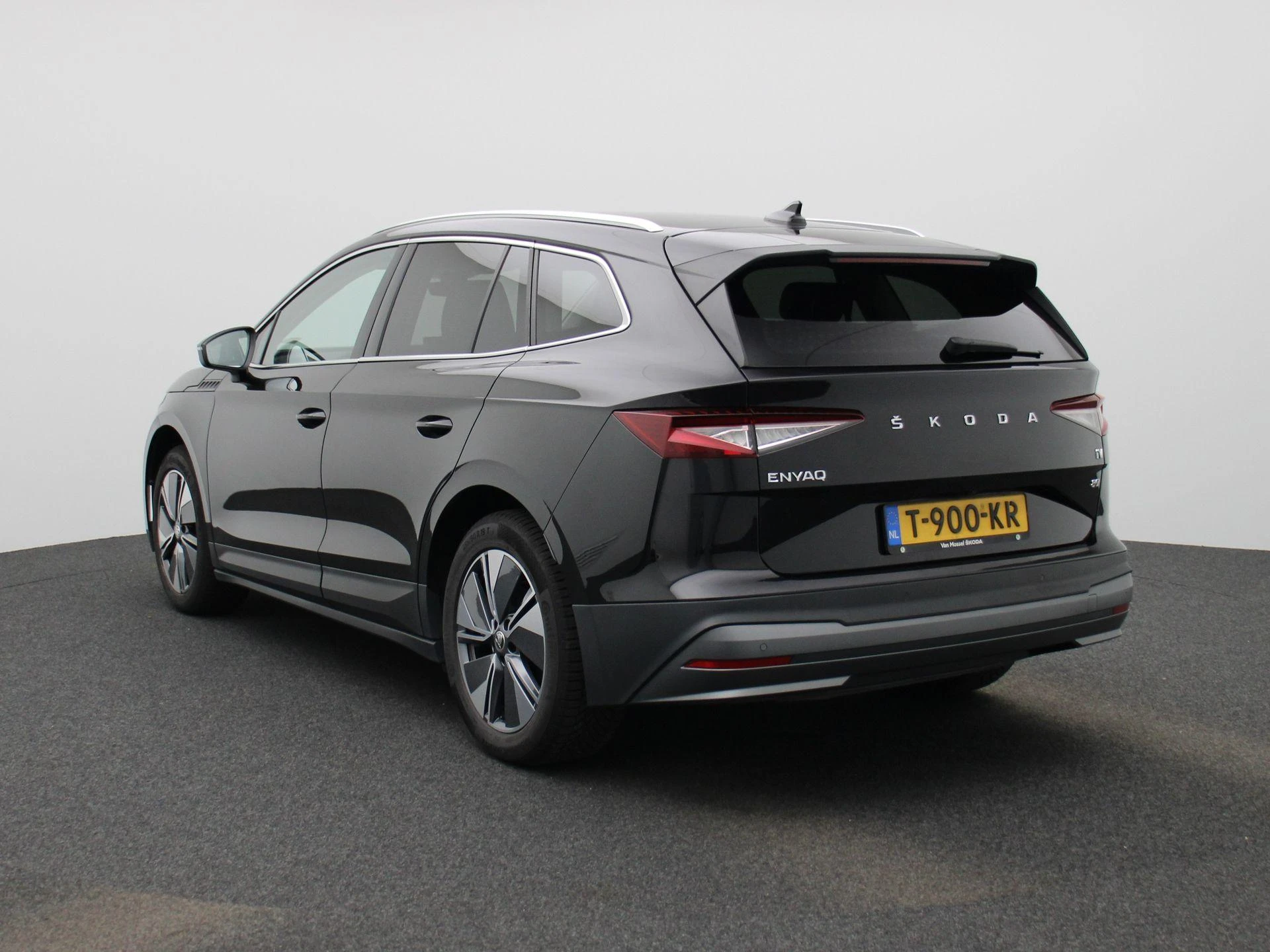 Skoda EnyaqiV – autofoto 3