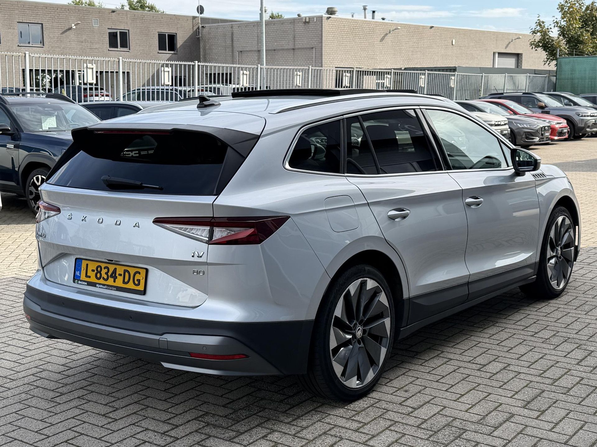 Skoda EnyaqiV met kenteken L-834-DG – autofoto 2
