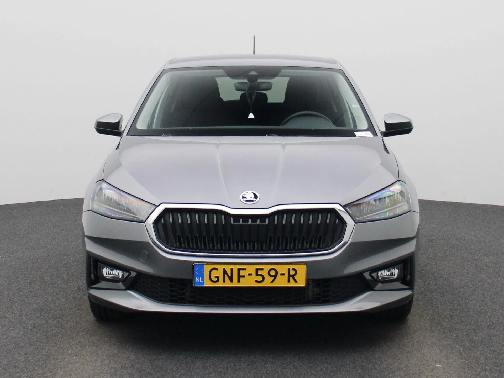 Skoda Fabia met kenteken GNF-59-R – autofoto 4