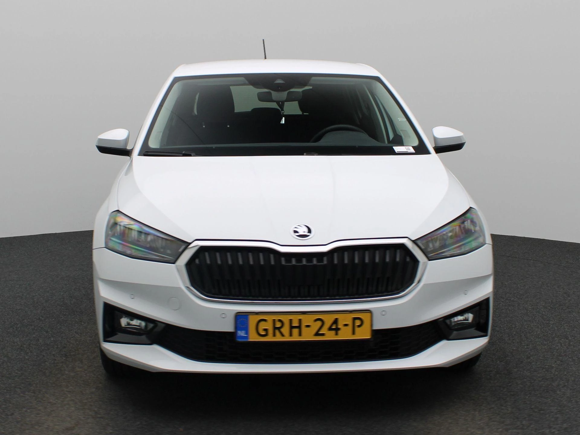 Skoda Fabia met kenteken GRH-24-P – autofoto 4