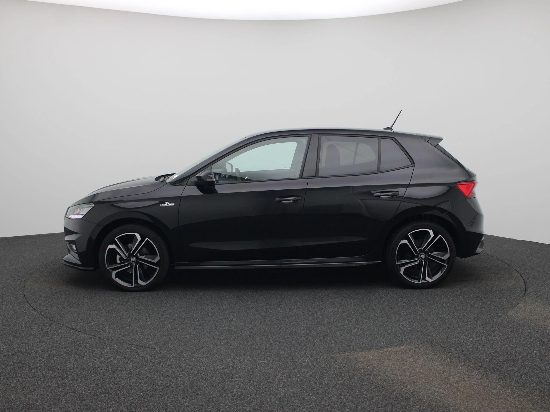 Skoda Fabia met kenteken HXV-35-H – autofoto 5