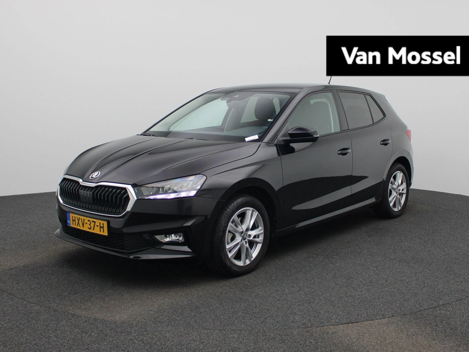 Skoda Fabia met kenteken HXV-37-H – autofoto 2