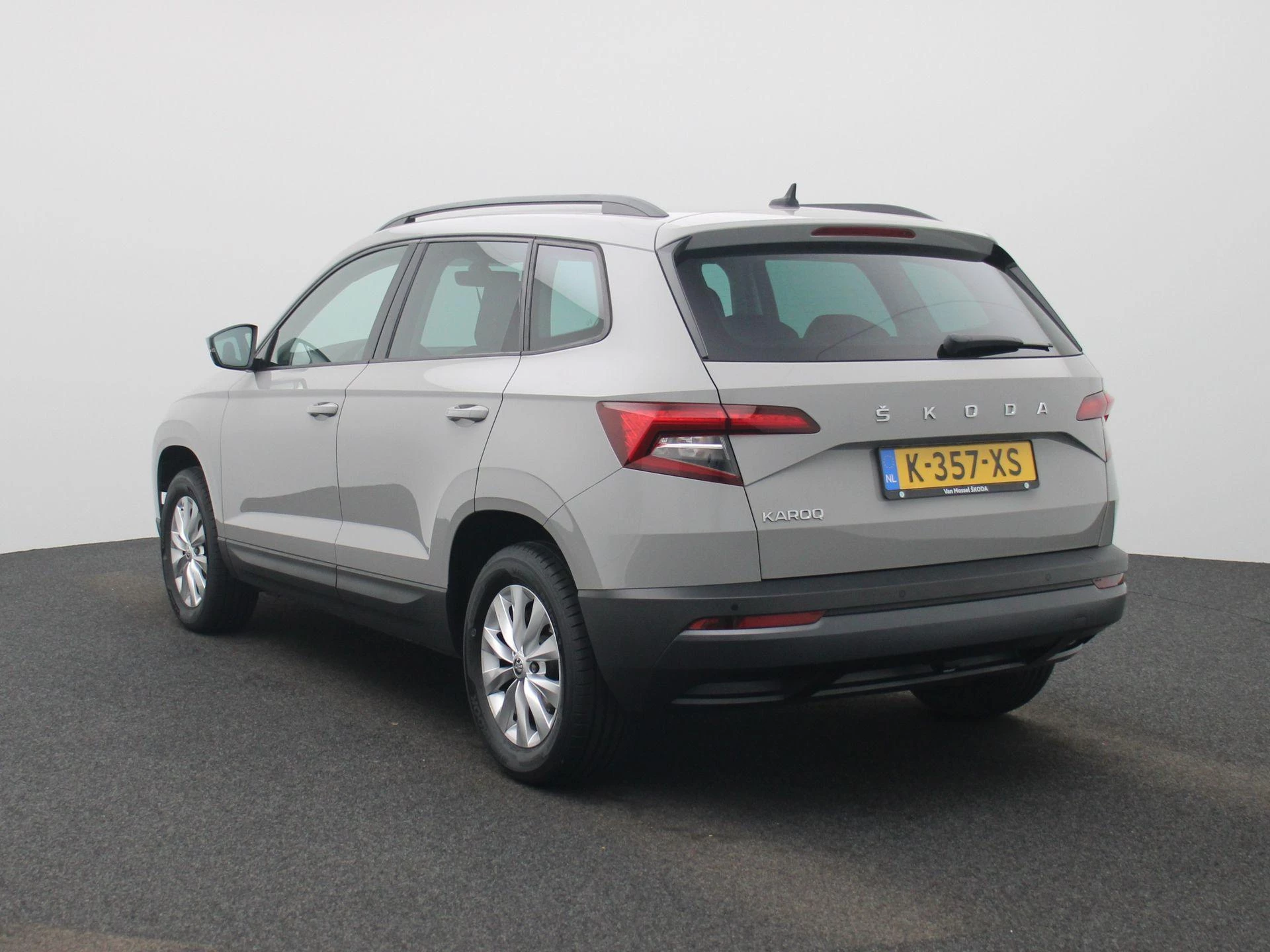 Skoda Karoq met kenteken K-357-XS – autofoto 3