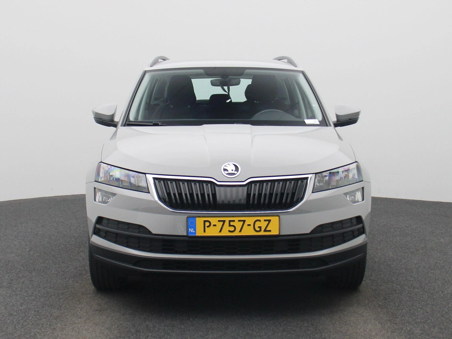 Skoda Karoq met kenteken P-757-GZ – autofoto 4