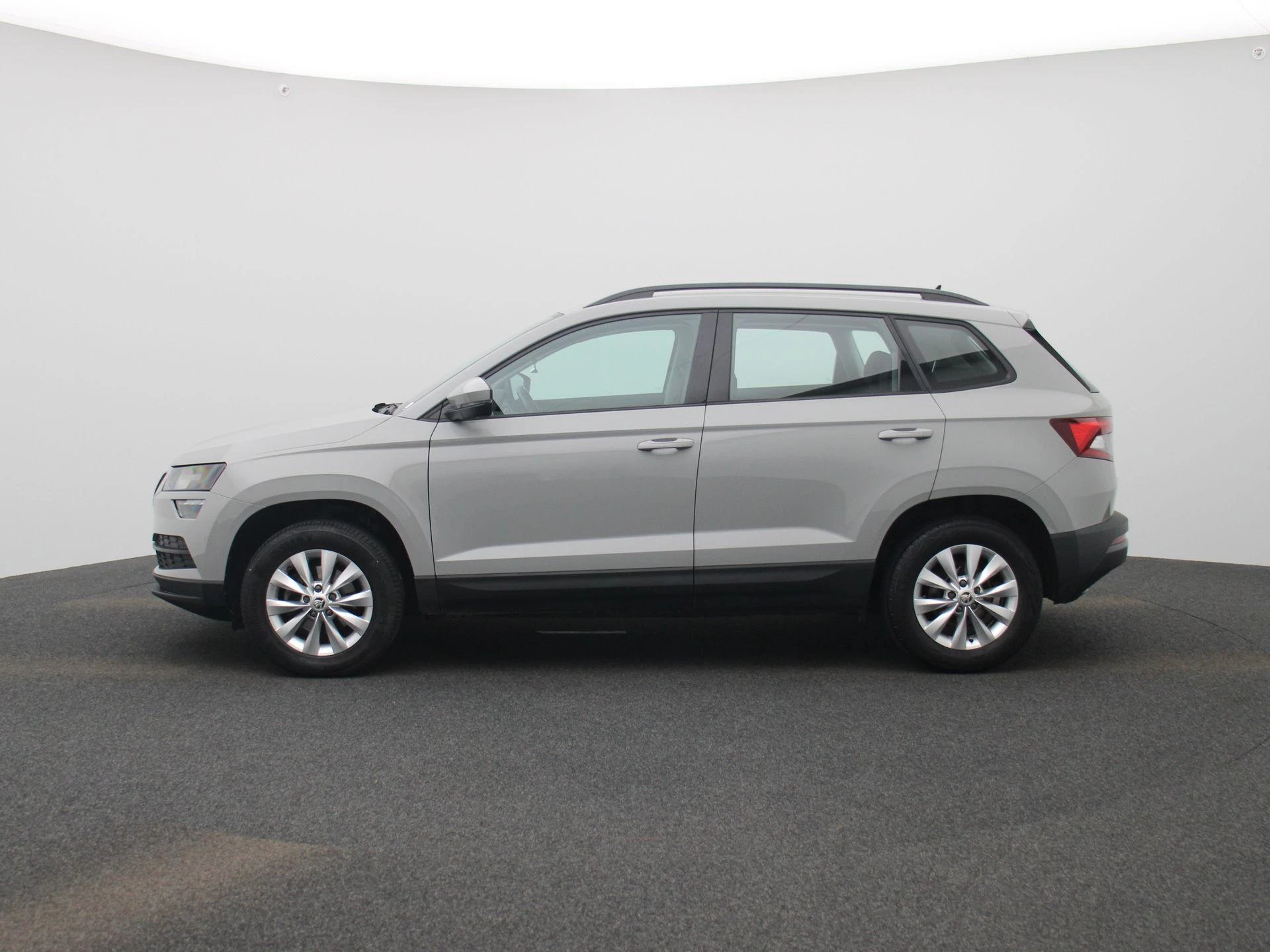 Skoda Karoq met kenteken P-757-GZ – autofoto 5
