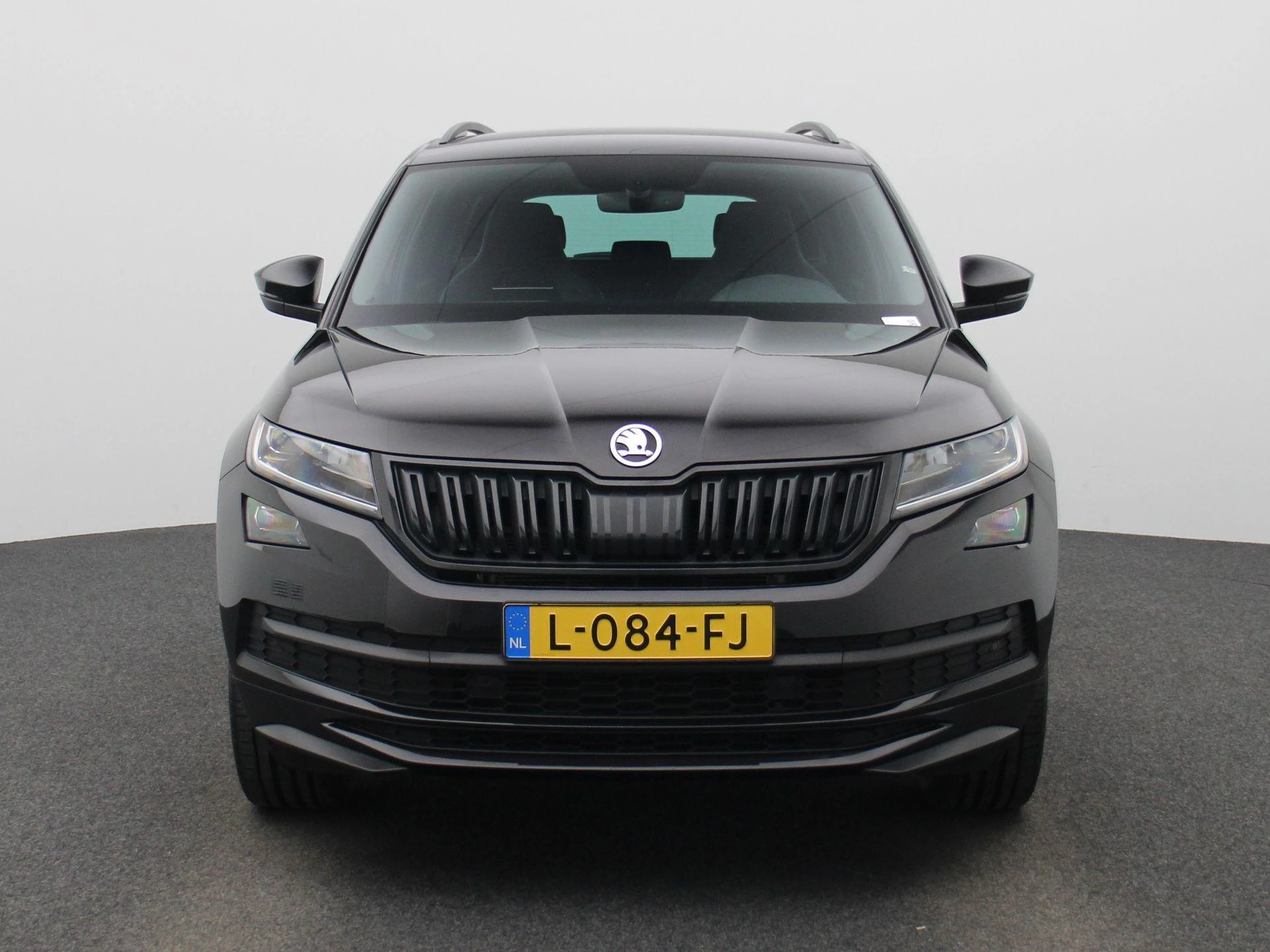 Skoda Kodiaq met kenteken 72100 – autofoto 5