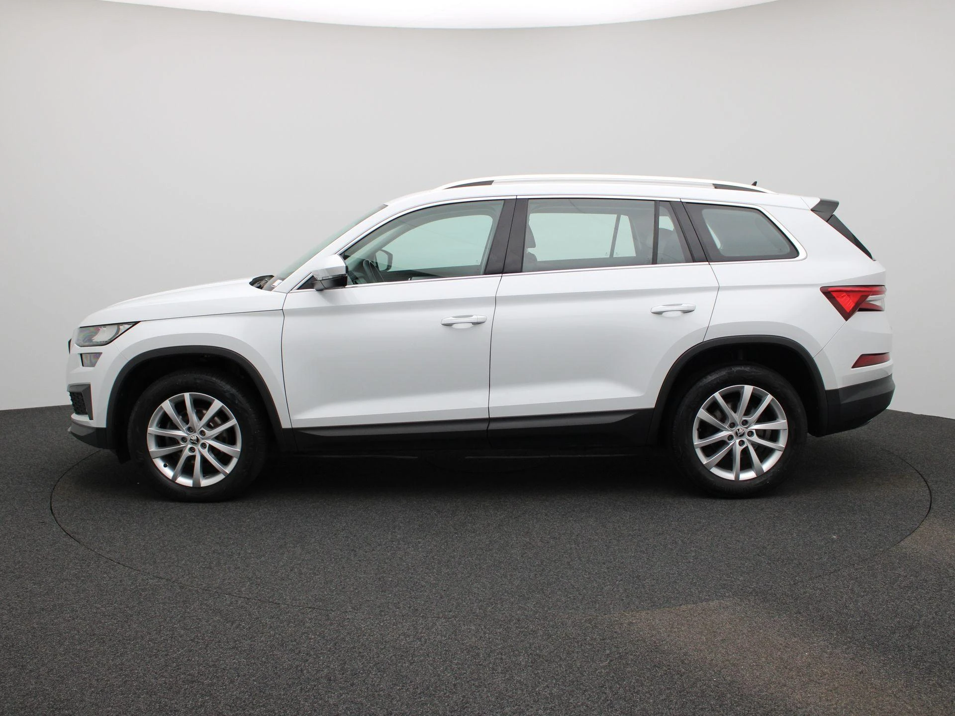 Skoda Kodiaq met kenteken S-528-KP – autofoto 5