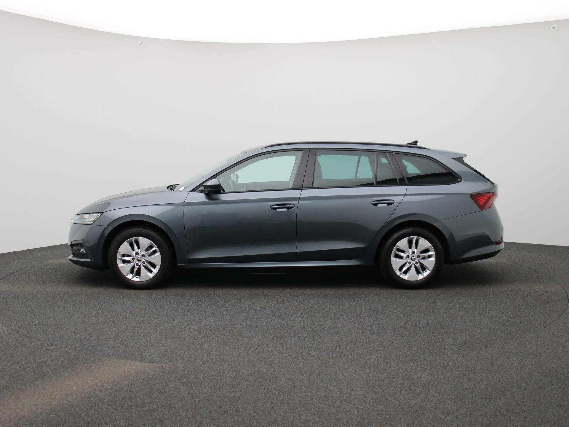 Skoda Octavia met kenteken J-150-XS – autofoto 5