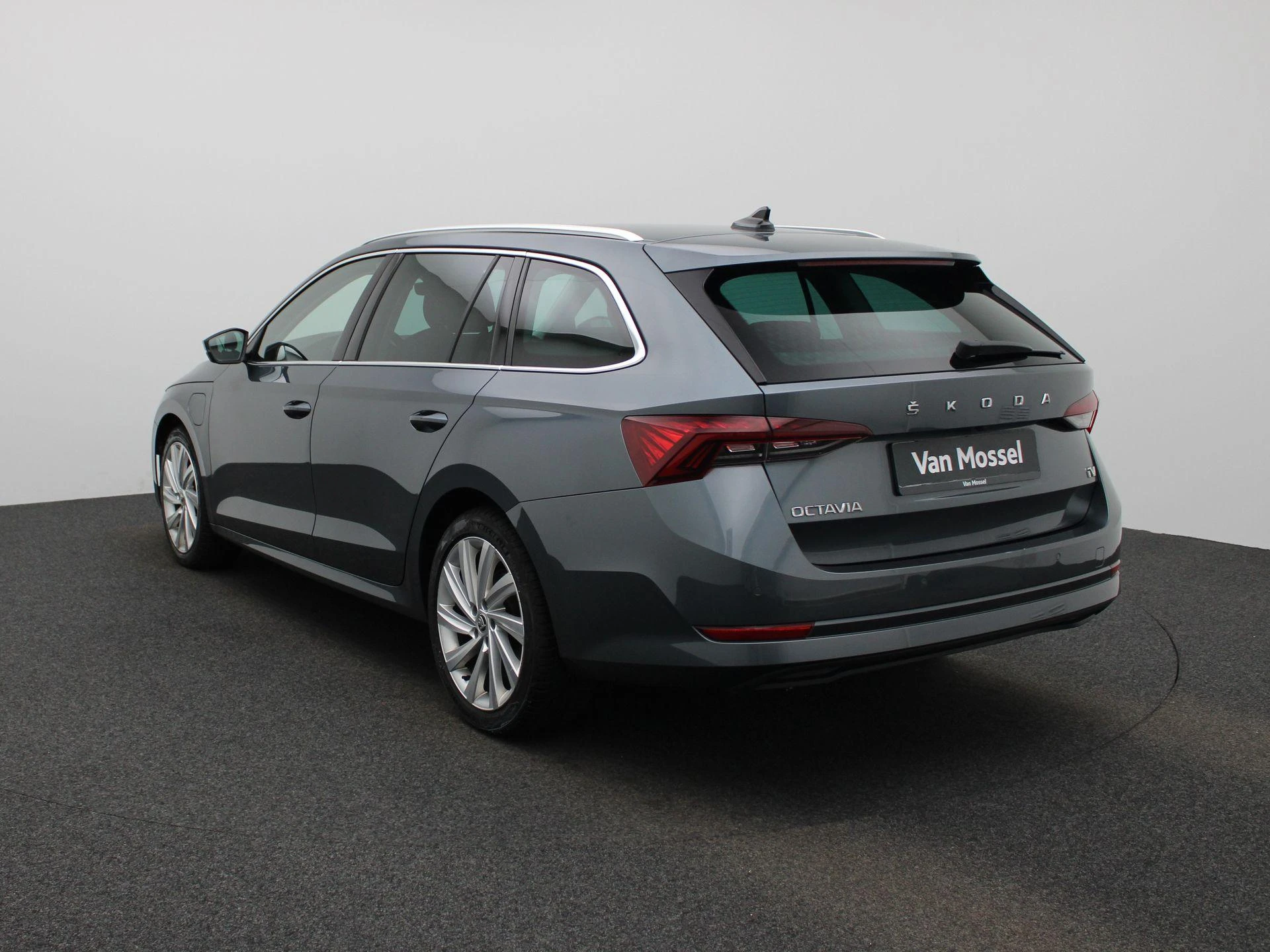 Skoda Octavia met kenteken KTD-71-G – autofoto 3