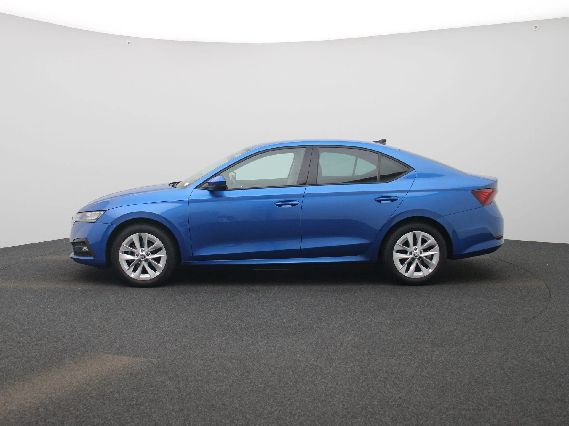 Skoda Octavia met kenteken L-222-HG – autofoto 5