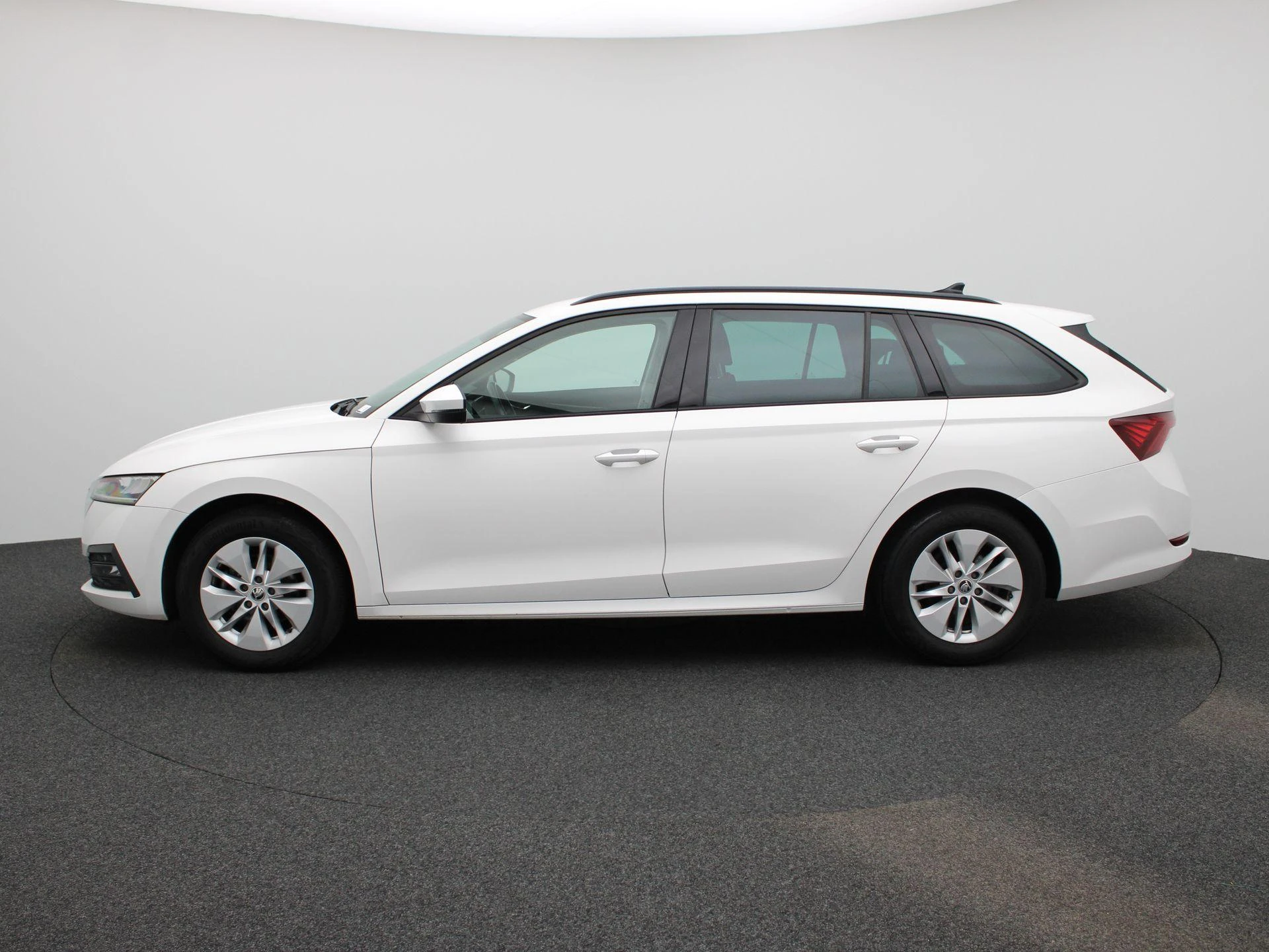 Skoda Octavia met kenteken X-848-JH – autofoto 5