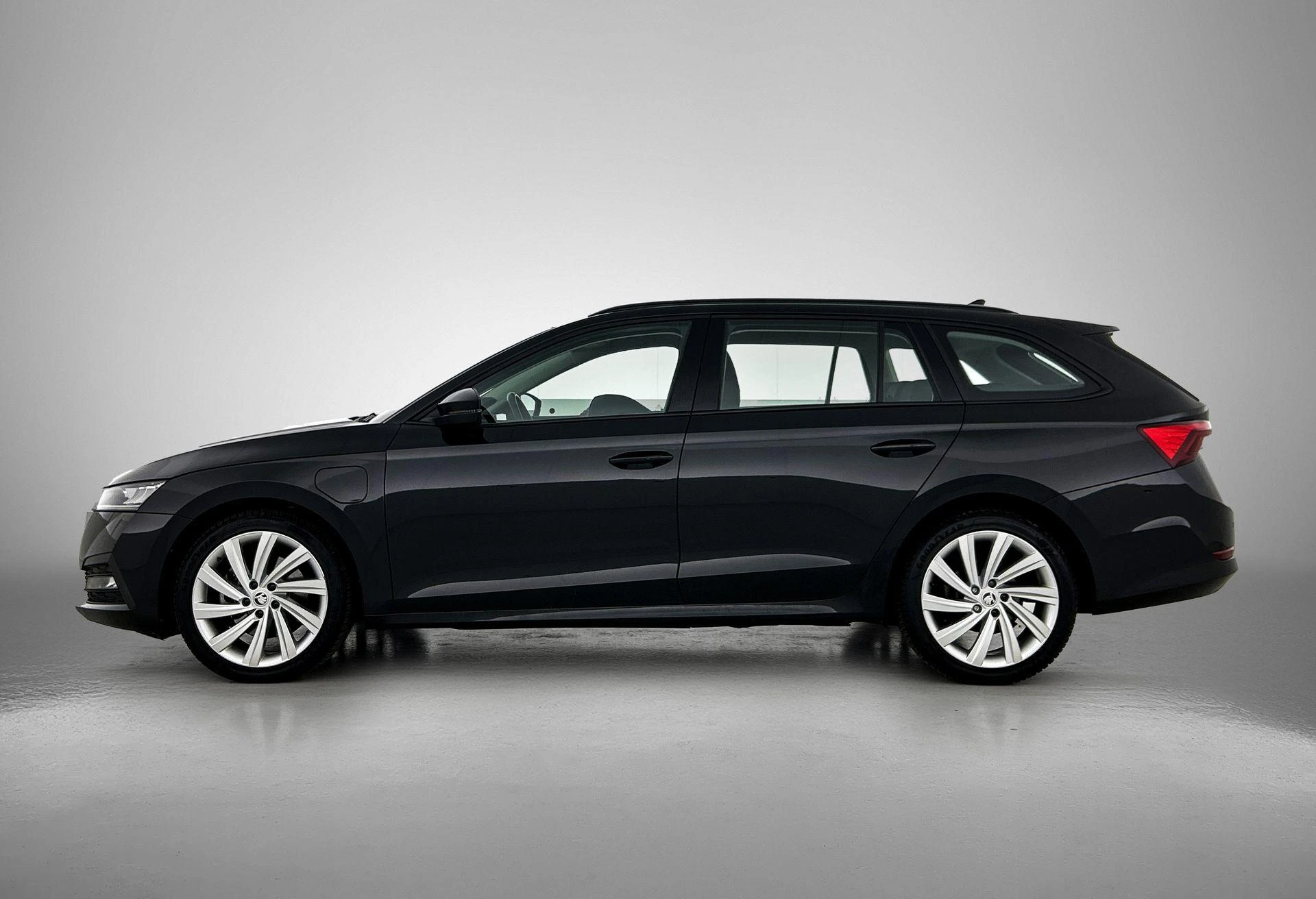 Skoda Octavia met kenteken Z-621-FZ – autofoto 4