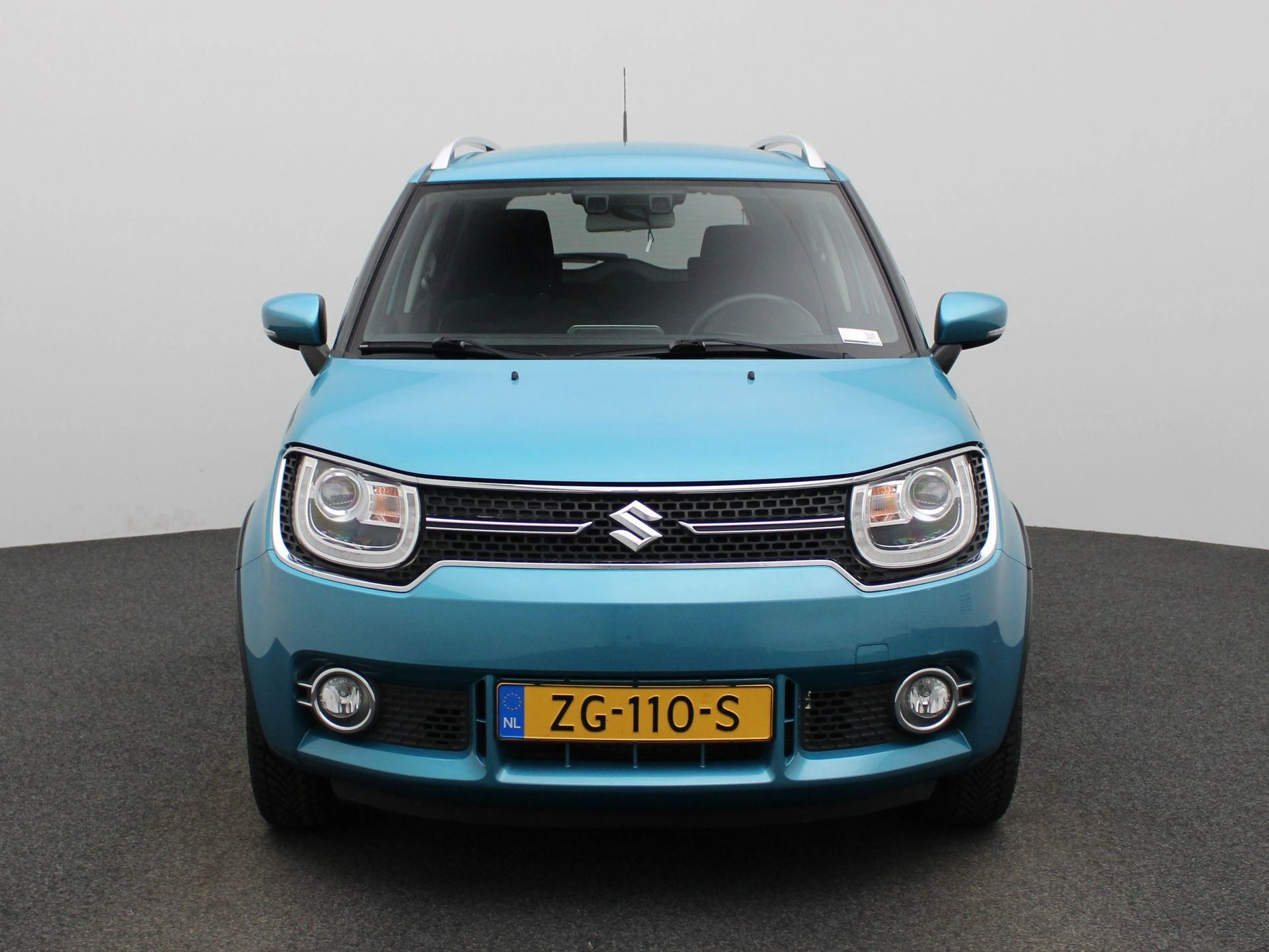 Suzuki Ignis met kenteken 57100 – autofoto 4