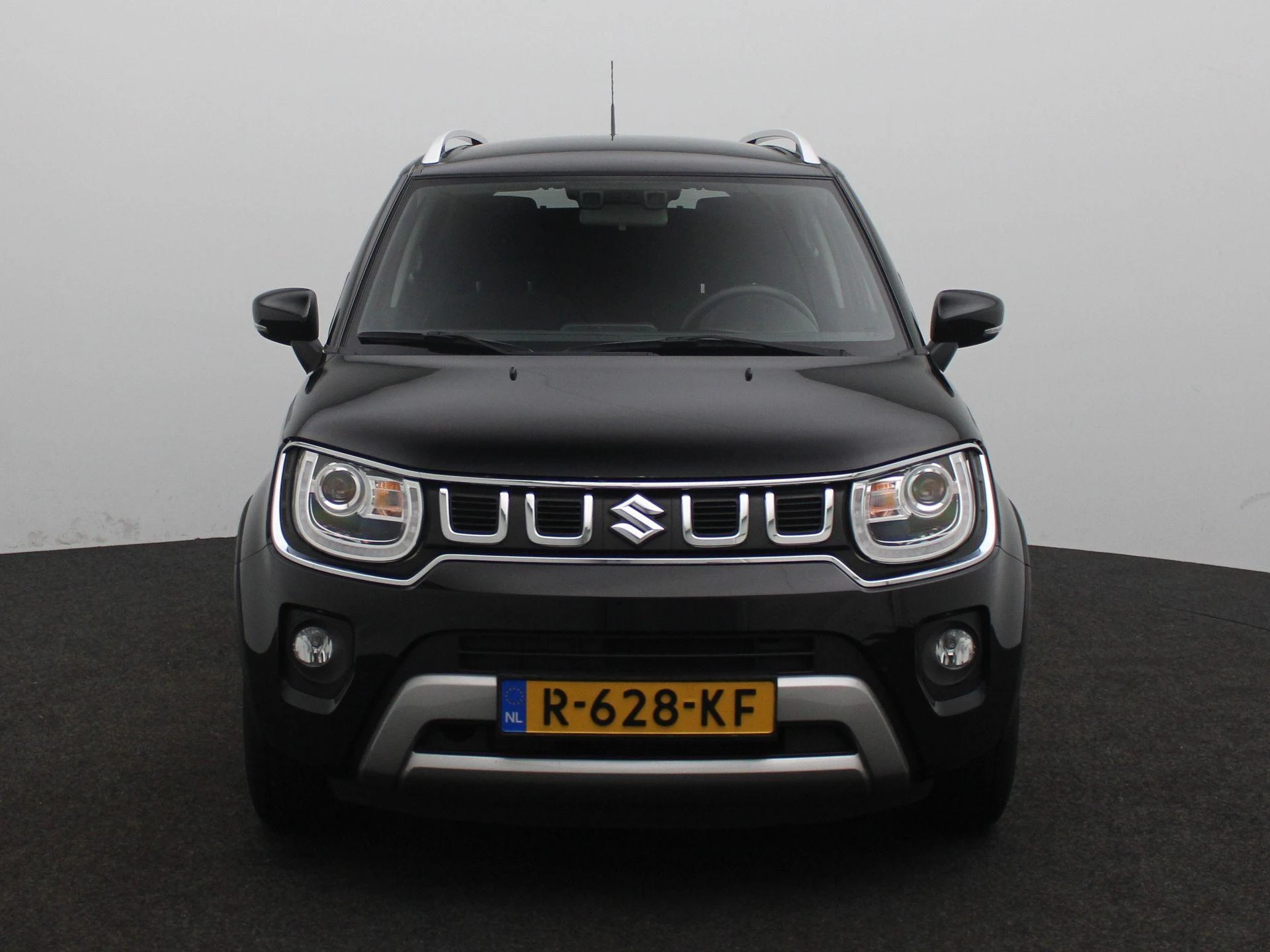 Suzuki Ignis met kenteken R-628-KF – autofoto 5