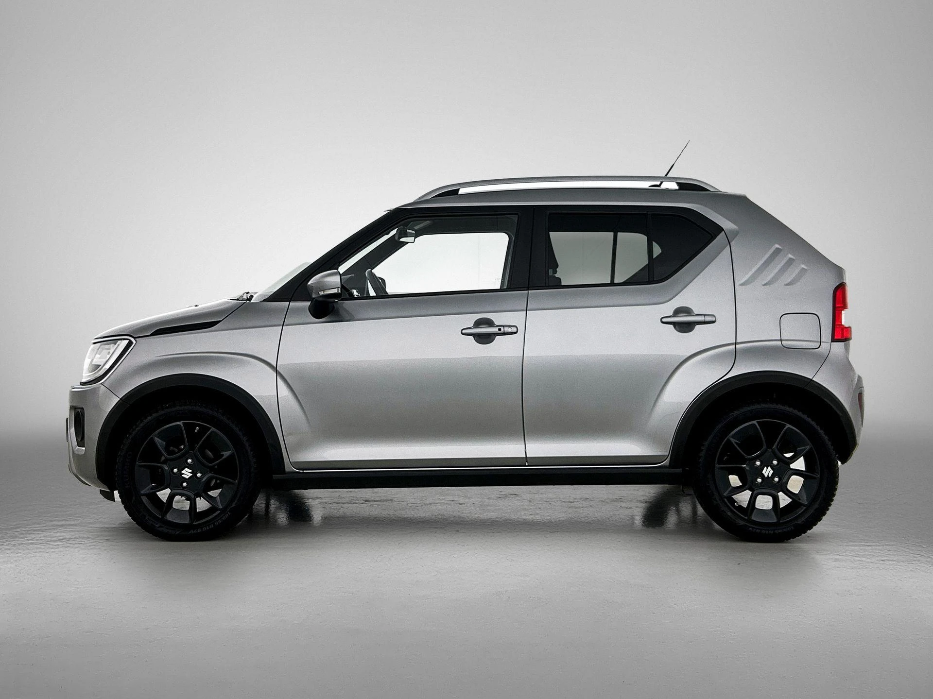 Suzuki Ignis met kenteken Z-931-FH – autofoto 4