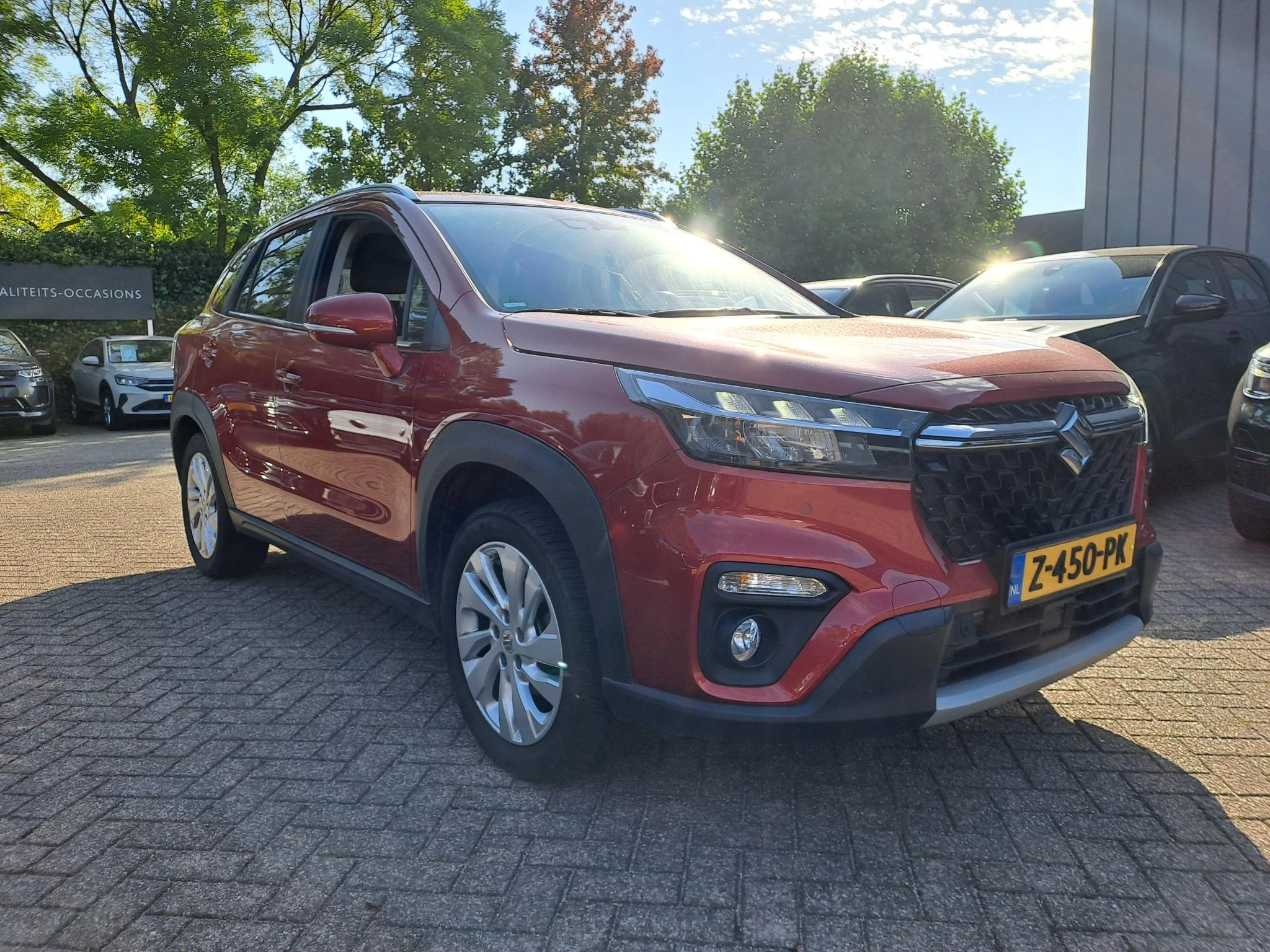 Suzuki S-Cross met kenteken Z-450-PK – autofoto 4