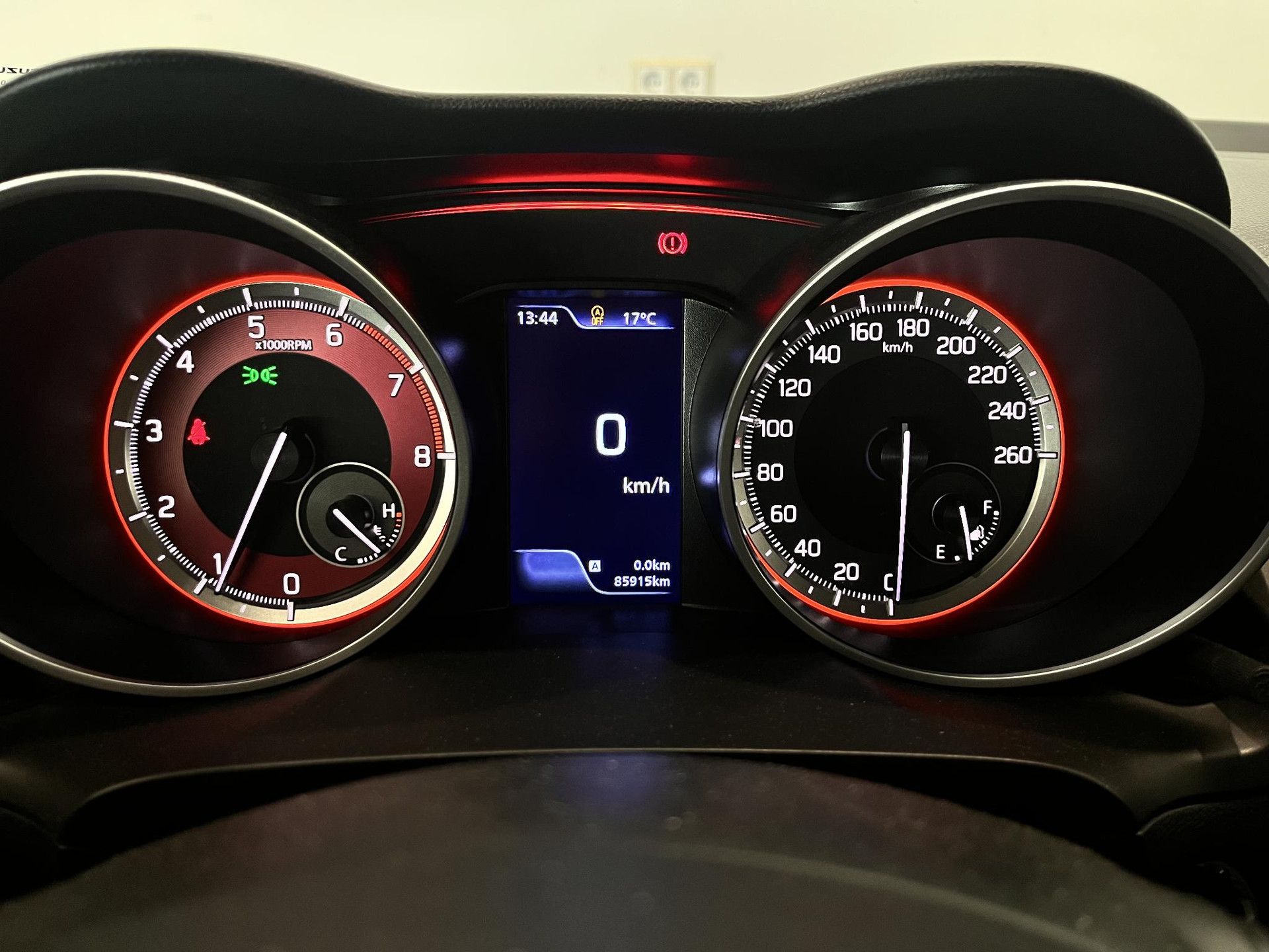 Suzuki Swift met kenteken HTT-86-L – autofoto 4