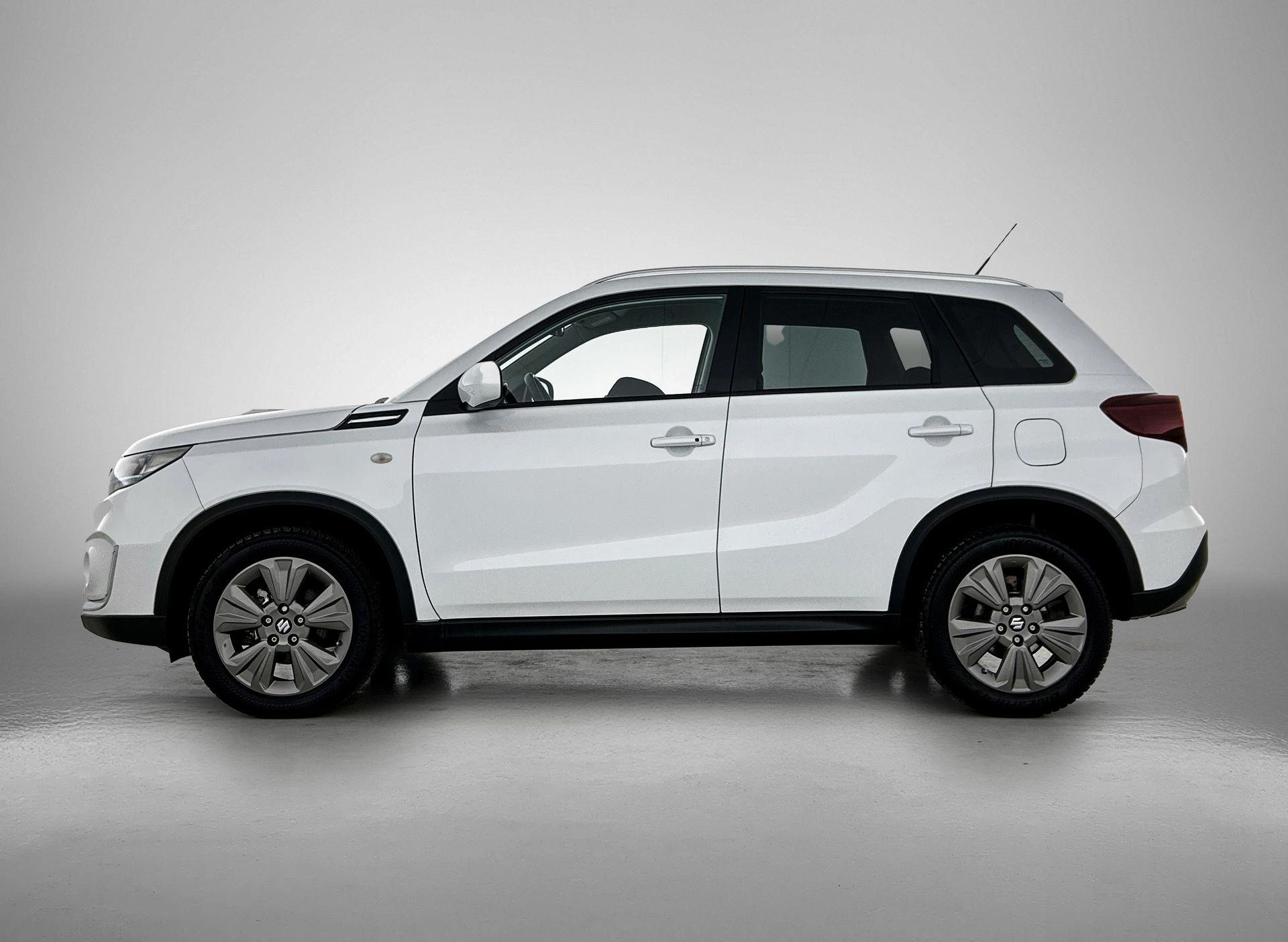 Suzuki Vitara – autofoto 4