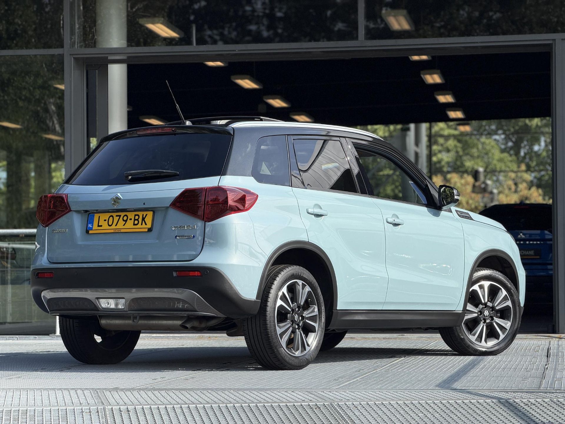 Suzuki Vitara met kenteken L-079-BK – autofoto 2