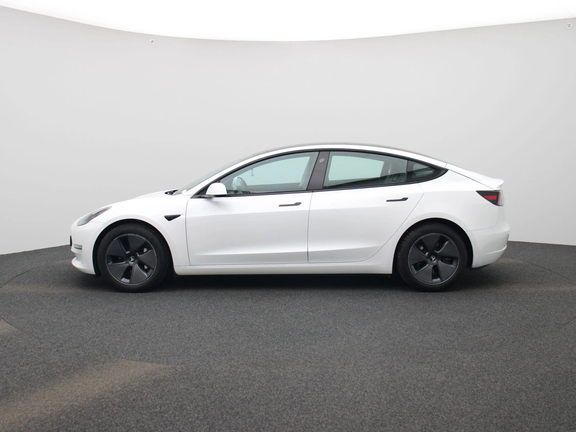 Tesla Model3 – autofoto 5