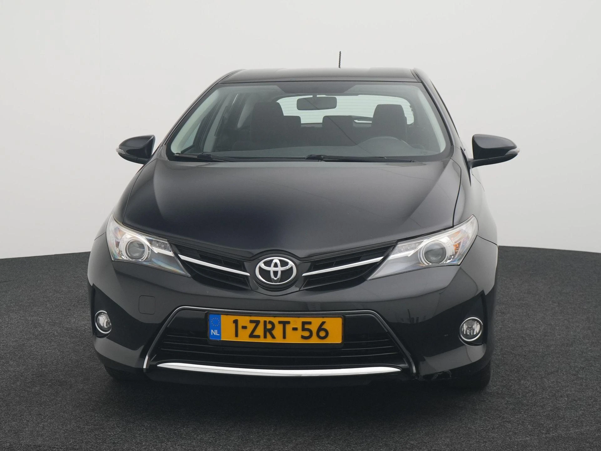 Toyota Auris met kenteken 79100 – autofoto 4