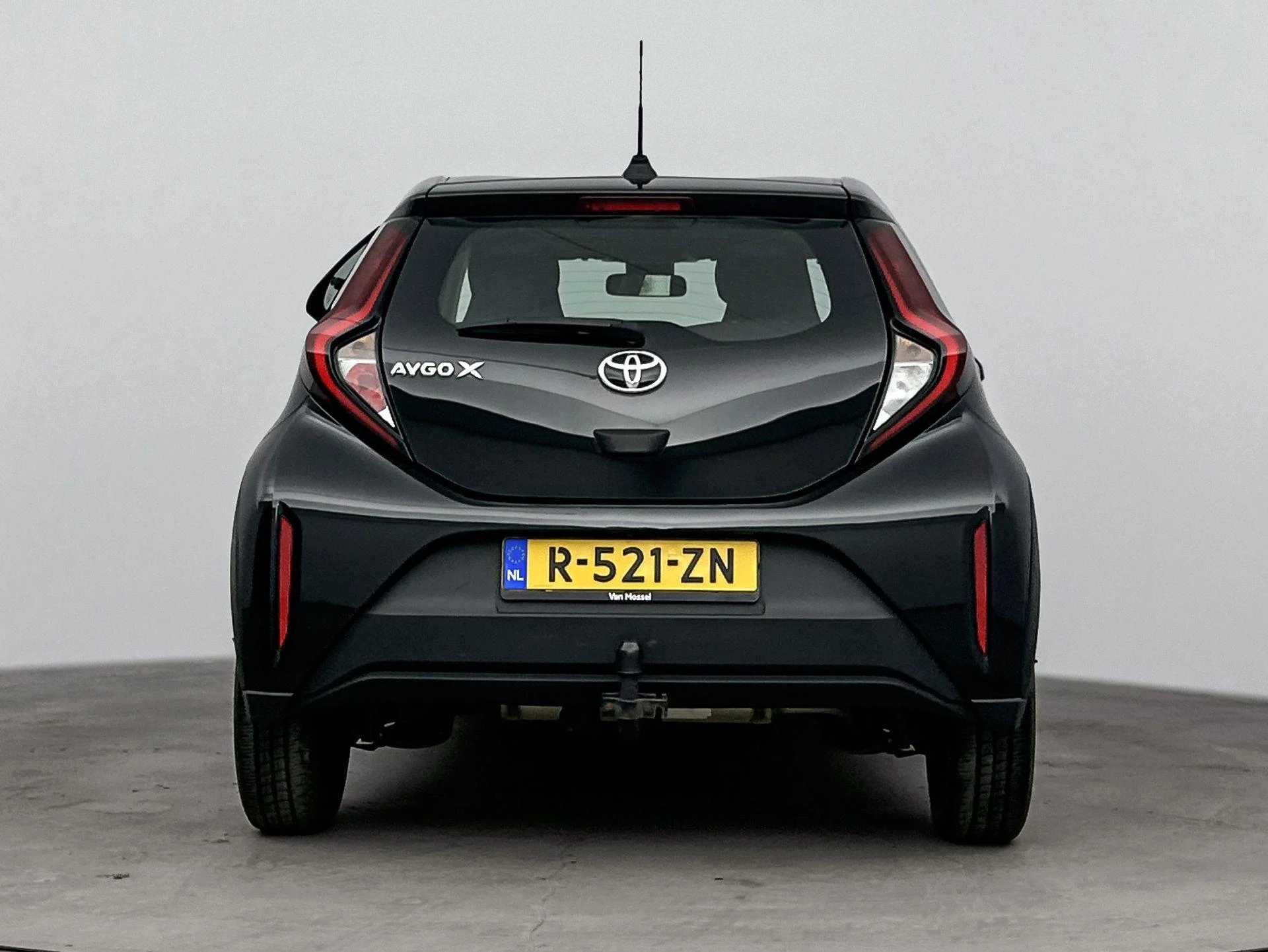 Toyota Aygo met kenteken R-521-ZN – autofoto 5